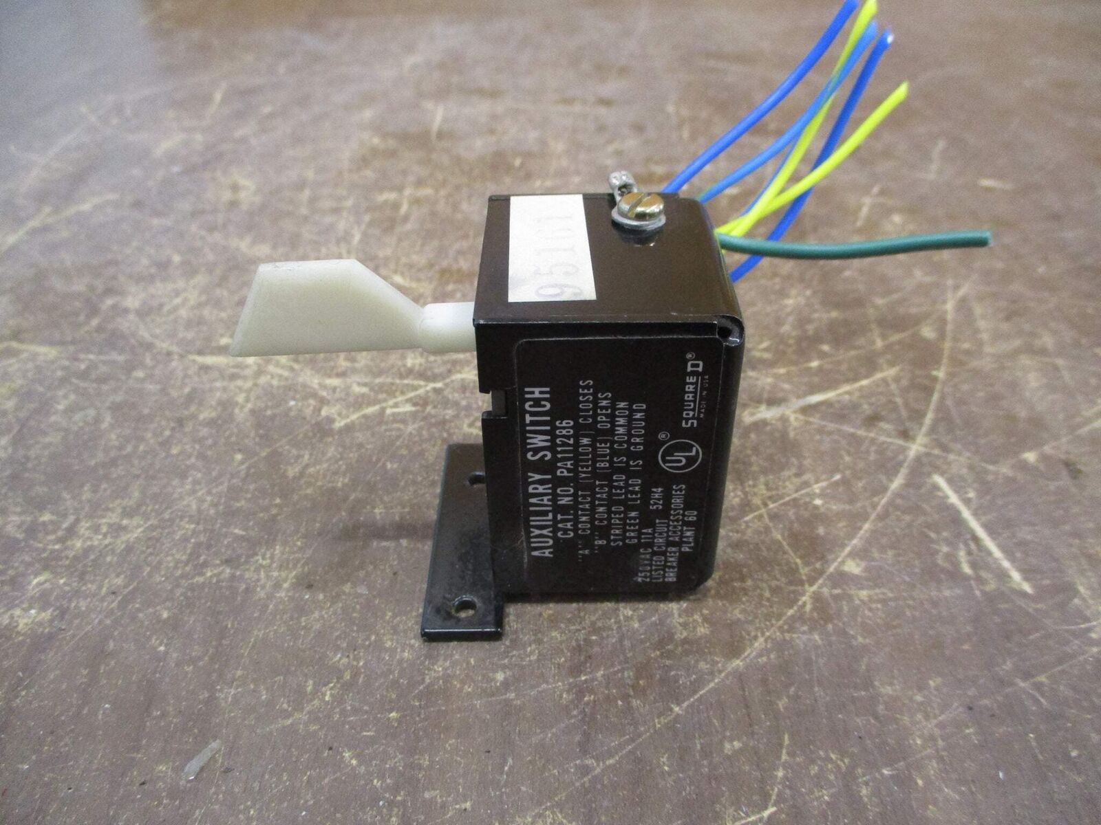 Square D Auxiliary Switch PA11286 11A 250V Used