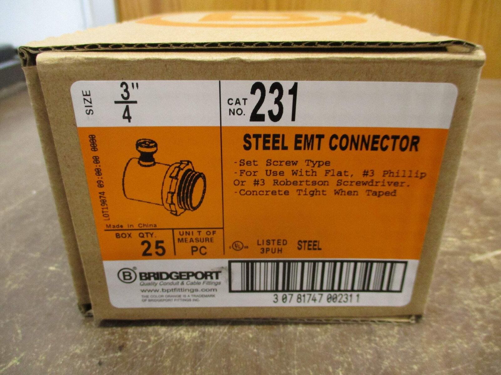 Bridgeport Set-Screw Steel EMT Connector 231 Size: 3/4" *Box of 25* New Surplus