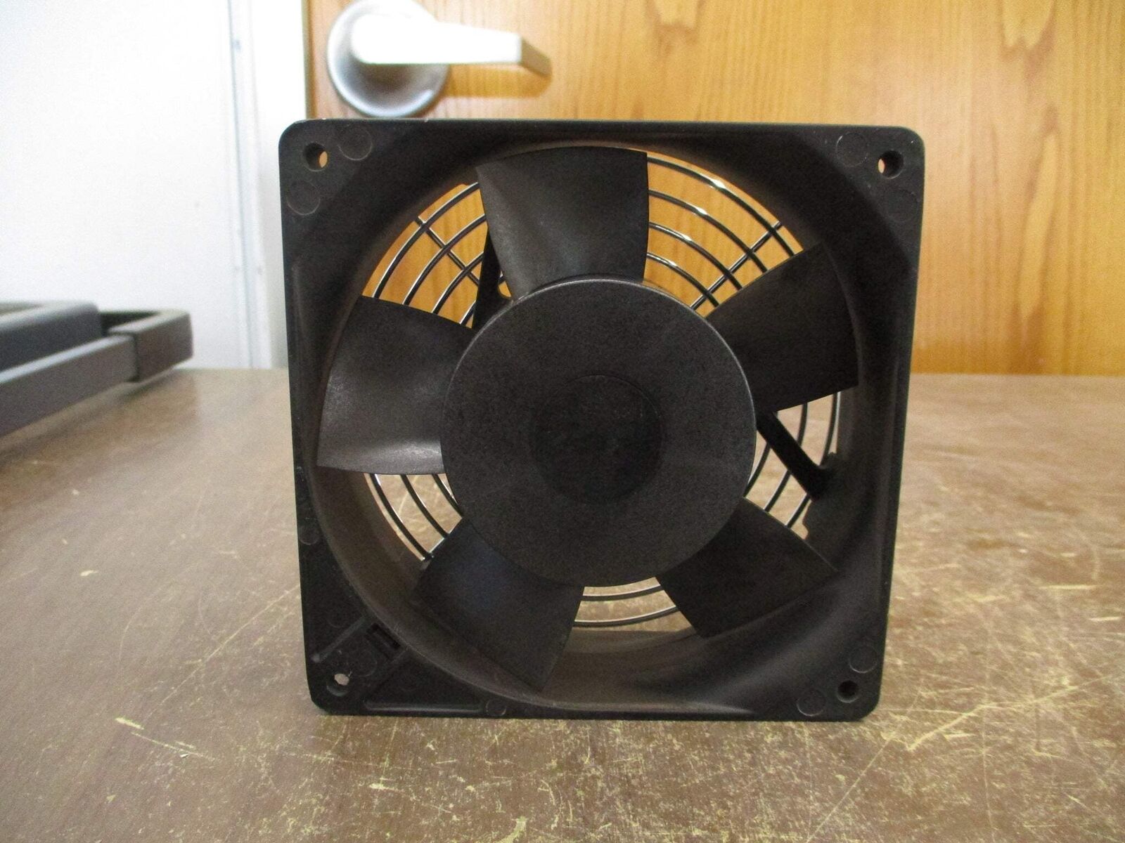 Minebea NMB-MAT Axial Fan 4715FS-12T-B50 115V 50/60Hz 1Ph 0.21/0.19A Used