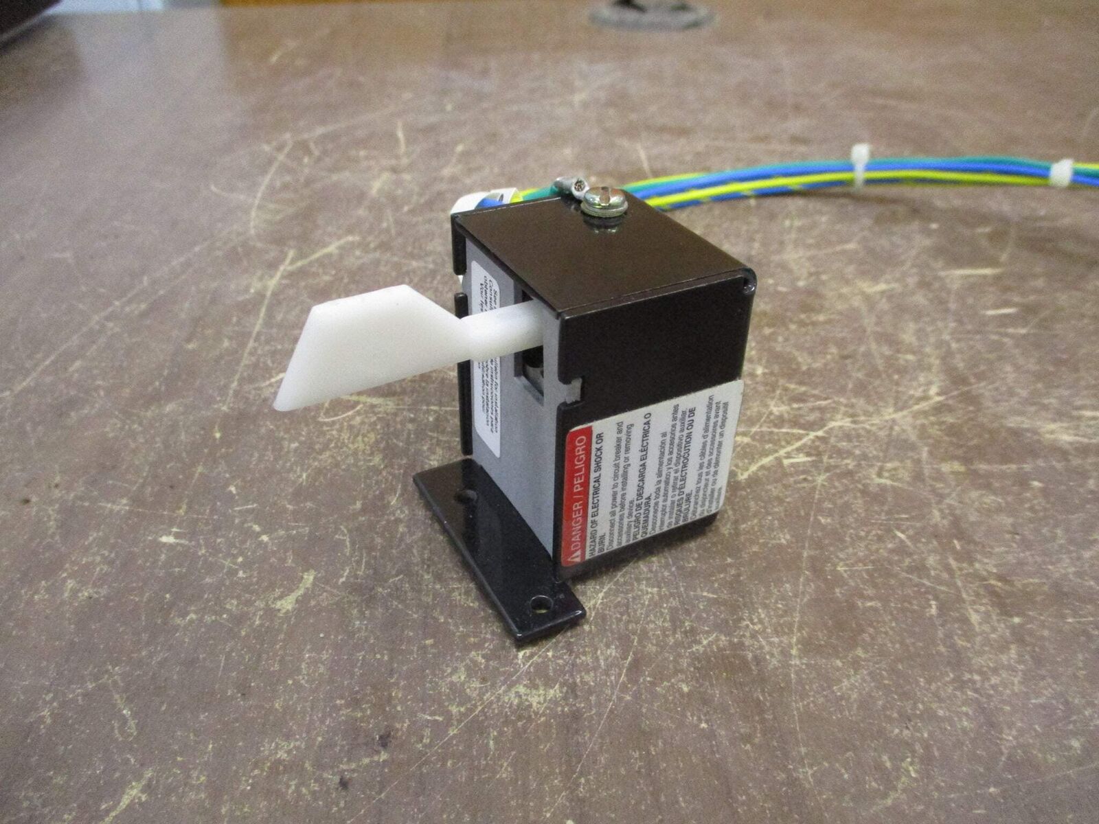 Square D Auxiliary Switch PA11364 11A 250V Used