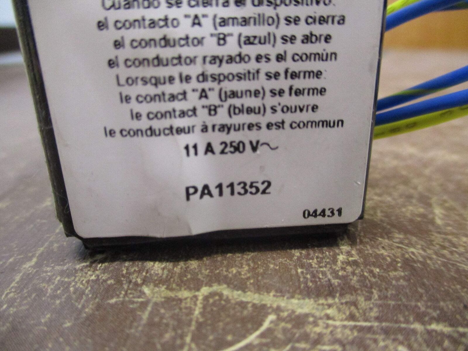 Square D Auxiliary Switch PA11352 11A 250V Used