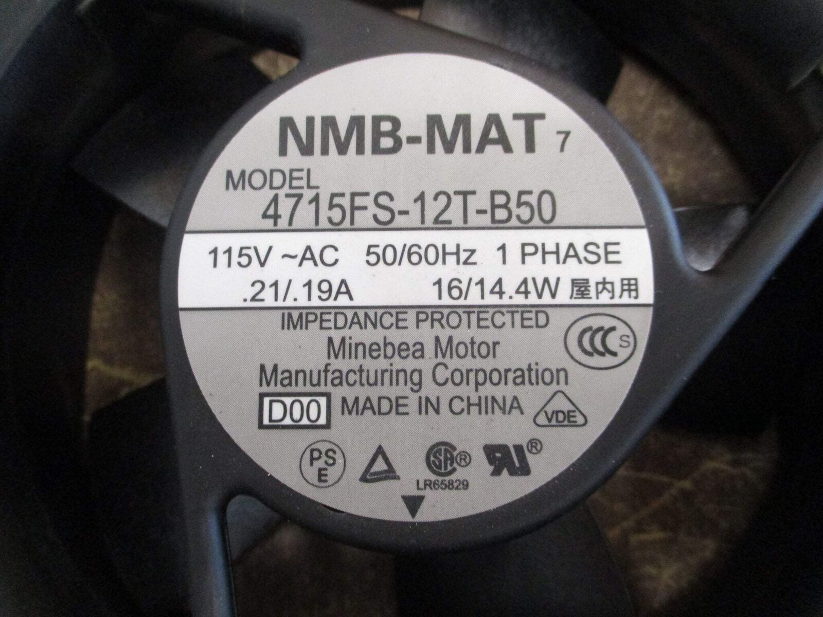 Minebea NMB-MAT Axial Fan 4715FS-12T-B50 115V 0.21/0.19A 50/60Hz 1Ph 16/14.4W