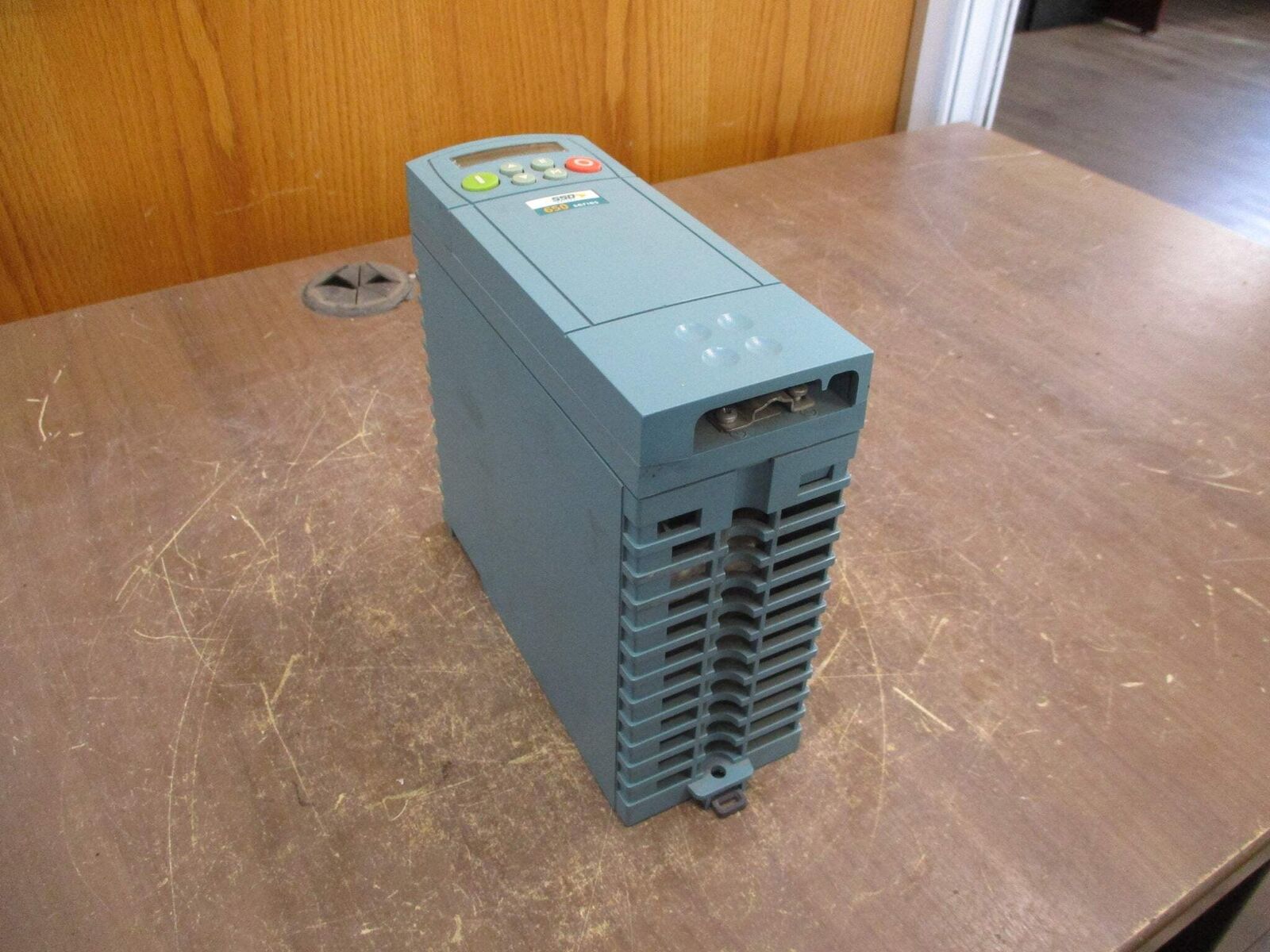 SSD 650 Series AC Drive 650V/0003/460/RBN 3HP 3Ph Used