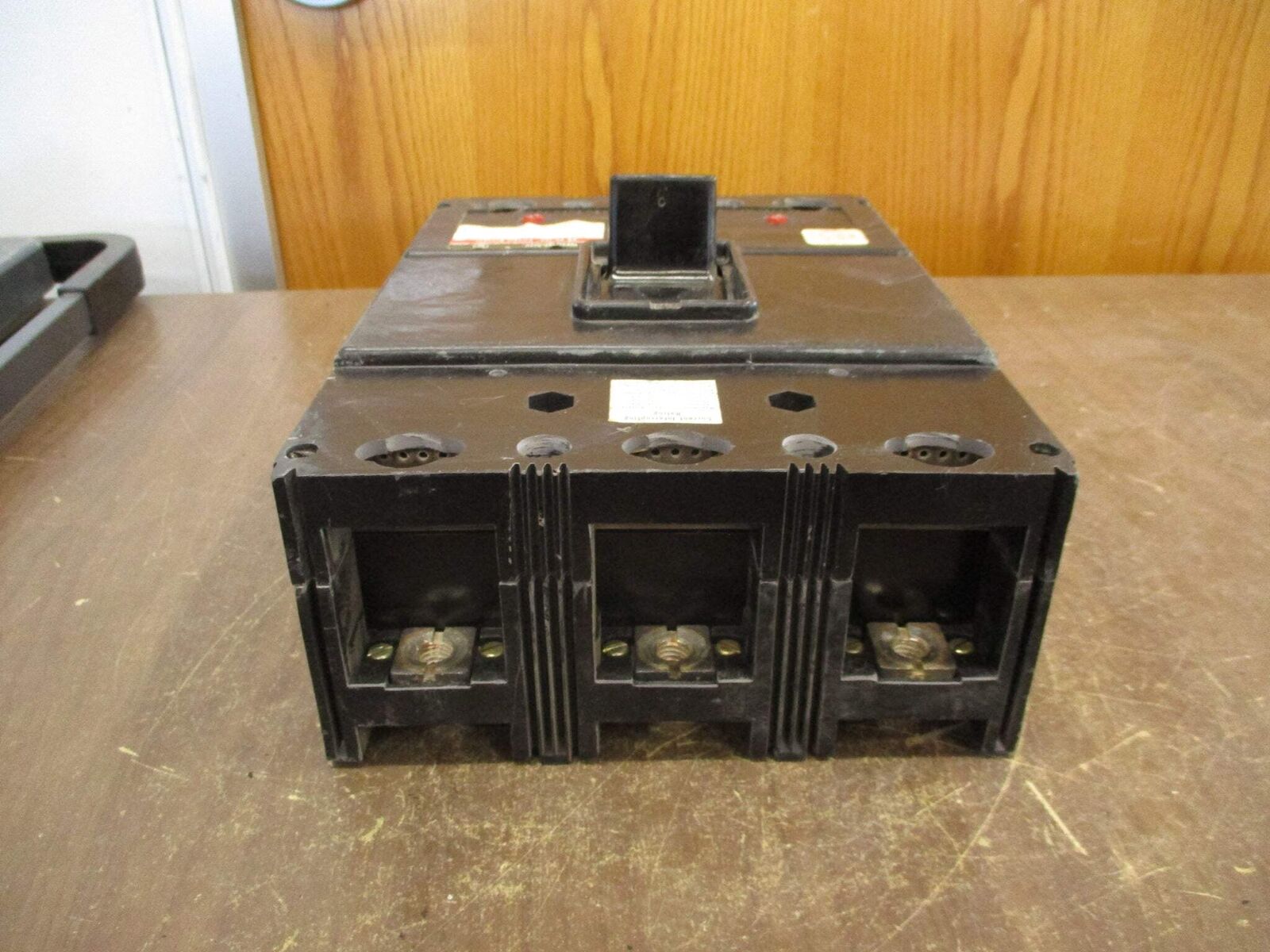 Westinghouse AB De-ion Circuit Breaker LAB3250W 250A 600V 3P Used