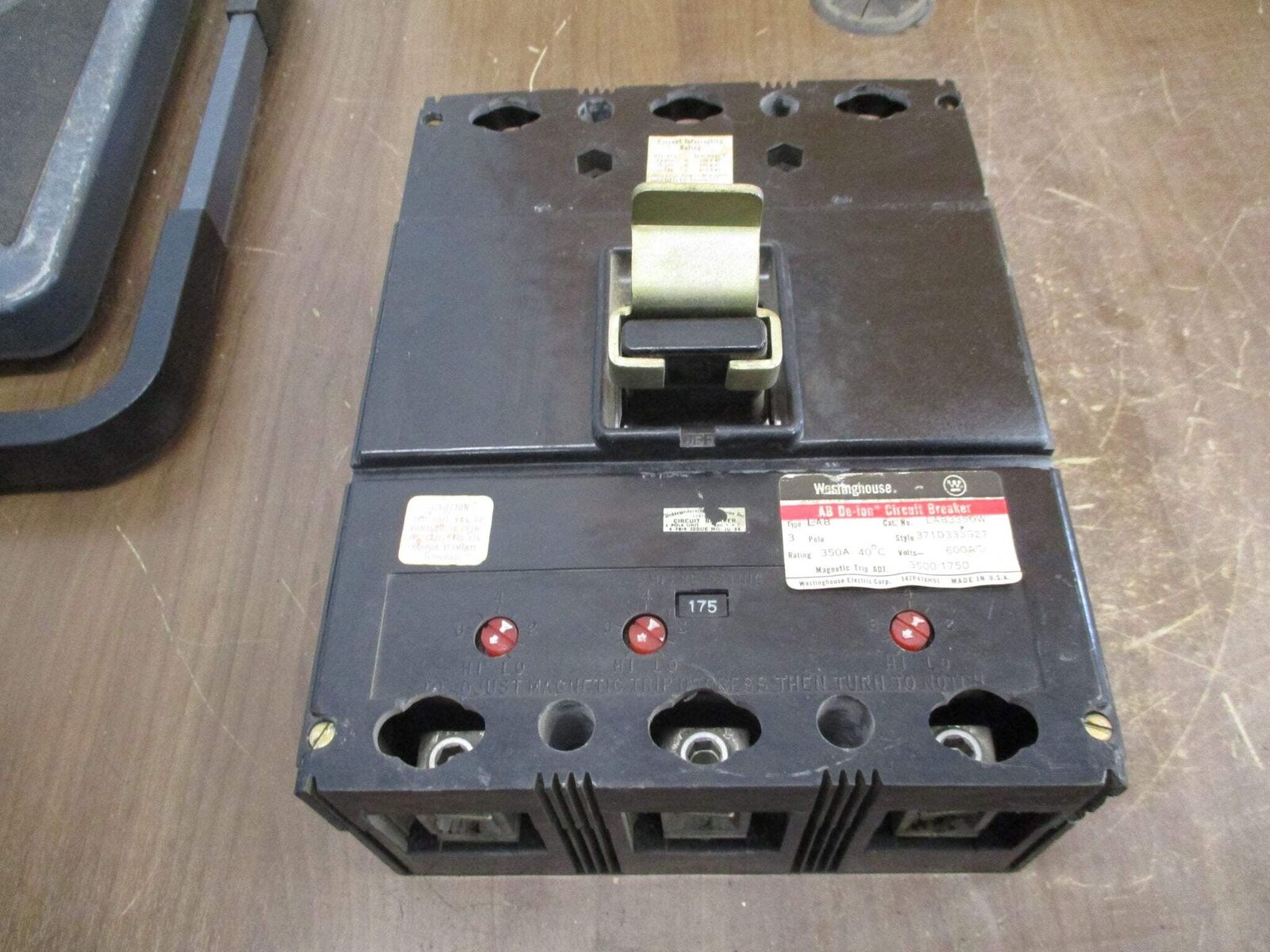 Westinghouse AB De-ion Circuit Breaker LAB3350W 175A Trip 600V 3P Used