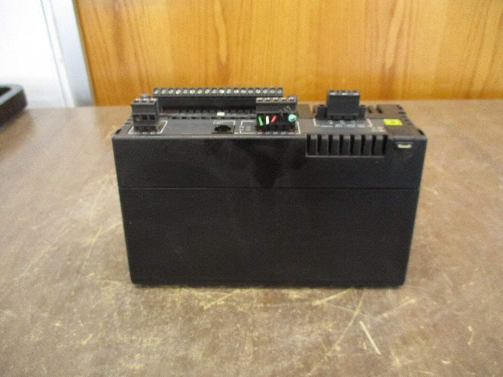 Square D PowerLogic Circuit Monitor CM3250 H/W Rev. A12 F/W Rev. 14.350 Used