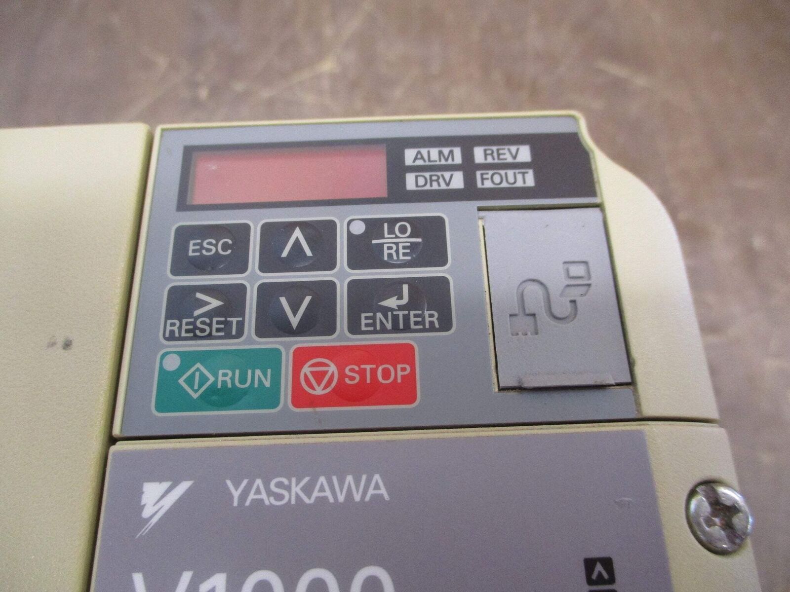 Yaskawa V1000 AC Drive CIMR-VU4A0011FAA 7.5HP 3Ph Used