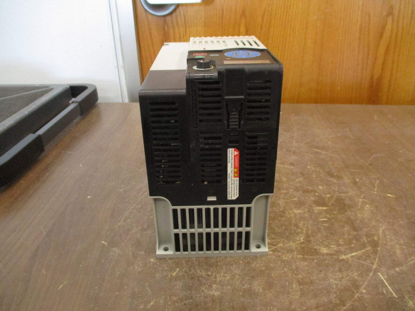 Allen-Bradley PowerFlex 525 AC Drive 25B-D017N104 10HP 3Ph Used