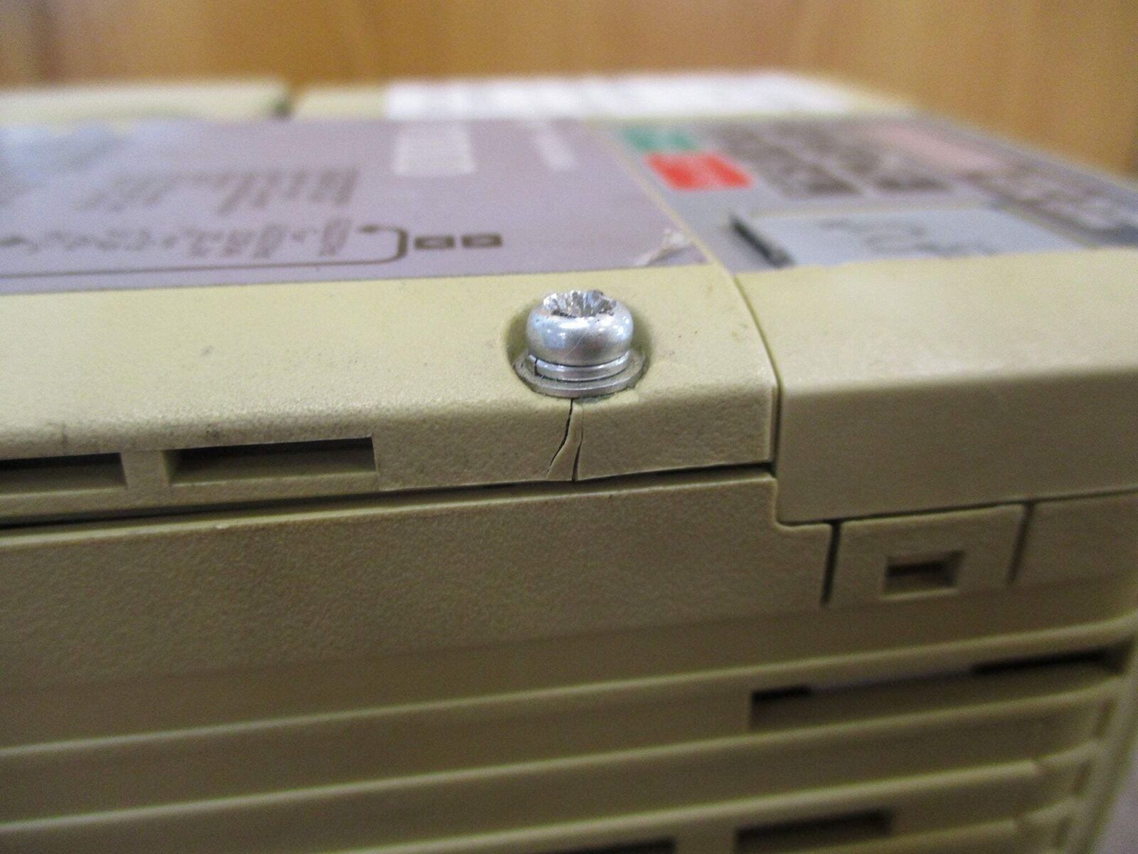 Yaskawa V1000 AC Drive CIMR-VU4A0004FAA Rev. A 1HP w/ Keypad Used