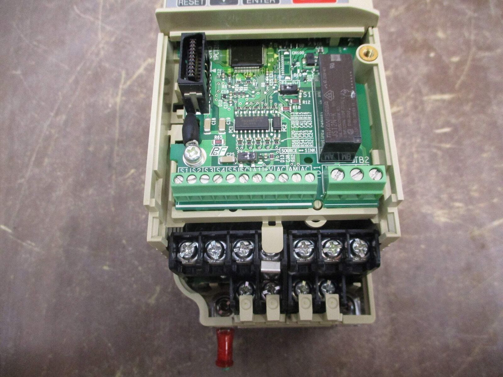 Yaskawa J1000 AC Drive CIMR-JU2A0004BAA 0.75HP 3Ph *No Cover* Used