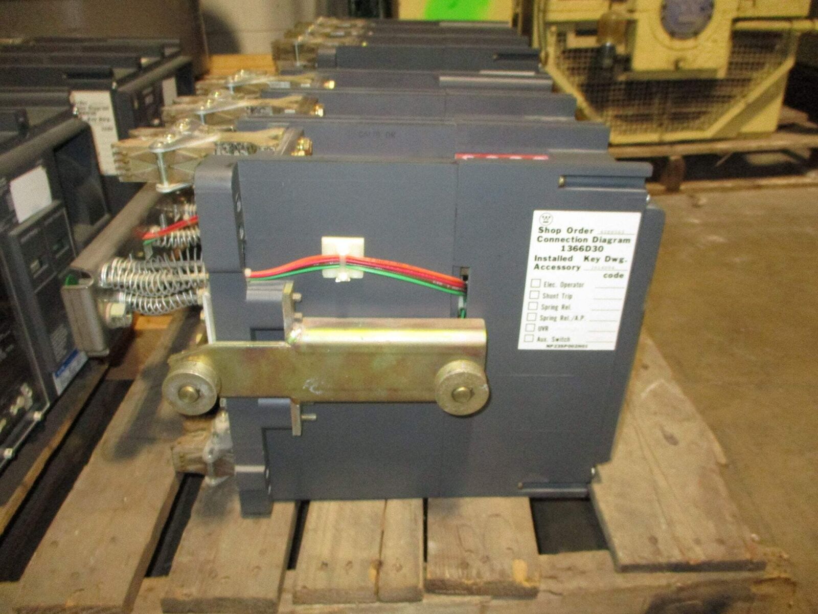 Westinghouse Circuit Breaker SPB 50 800A Frame 400A Plug 600V 3P 50/60Hz Used