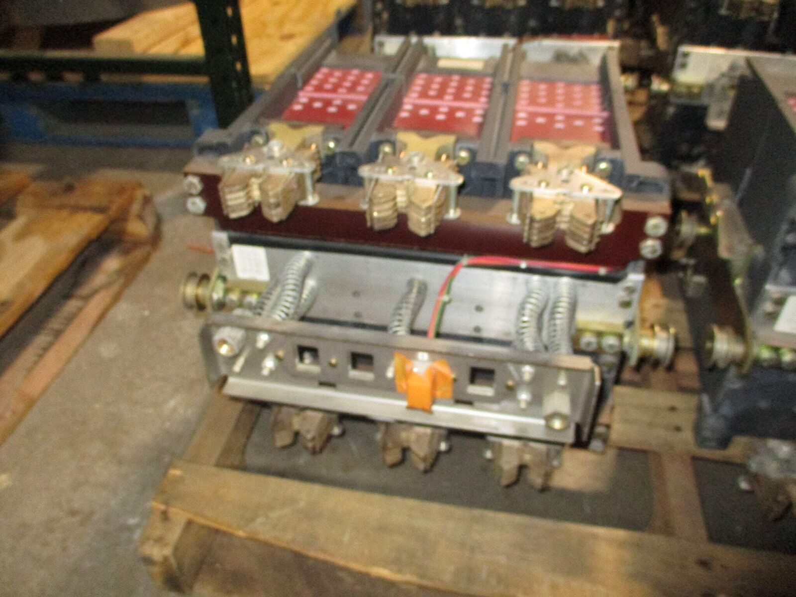 Westinghouse Circuit Breaker SPB 100 800A Frame 400A Plug 50/60Hz 3P Used