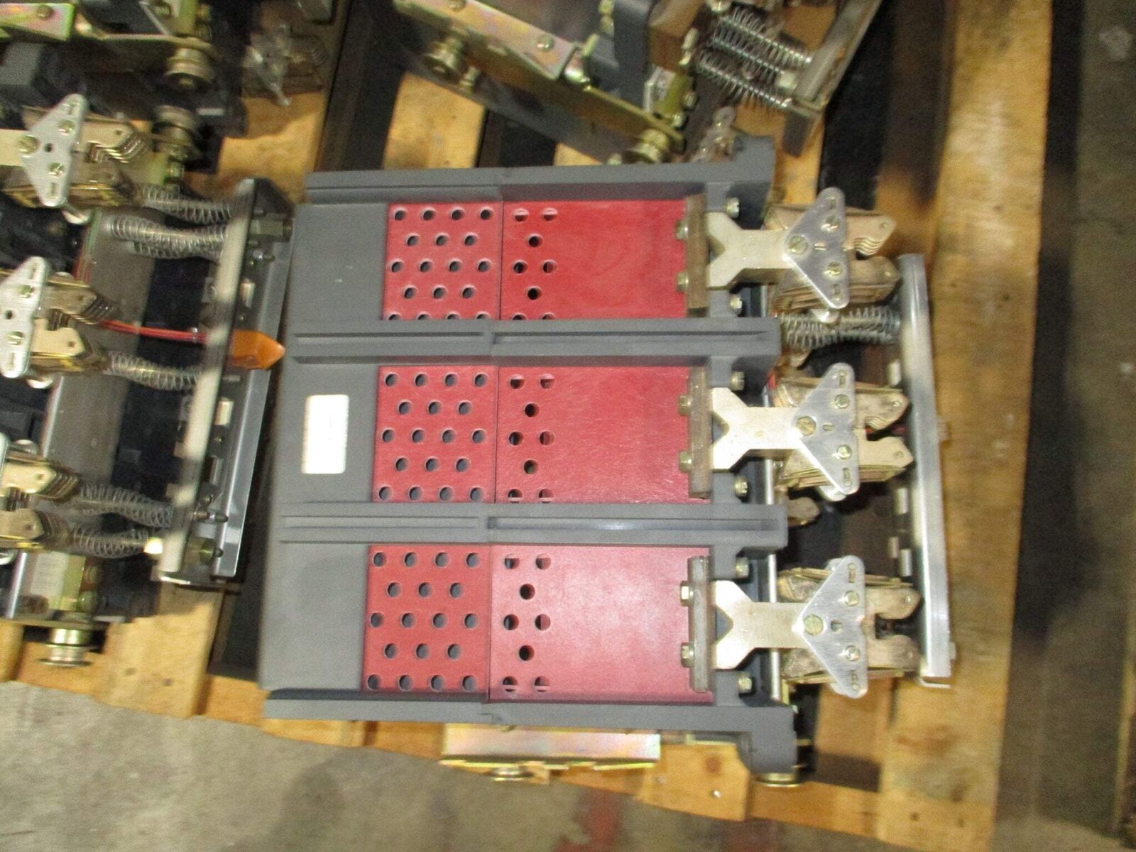 Westinghouse Circuit Breaker SPB 100 250A Frame 225A Plug 3P Used