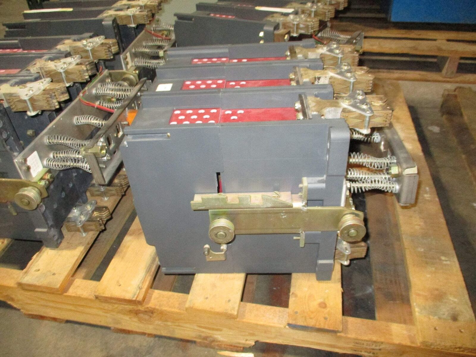 Westinghouse Circuit Breaker SPB 100 250A Frame 225A Plug 3P Used
