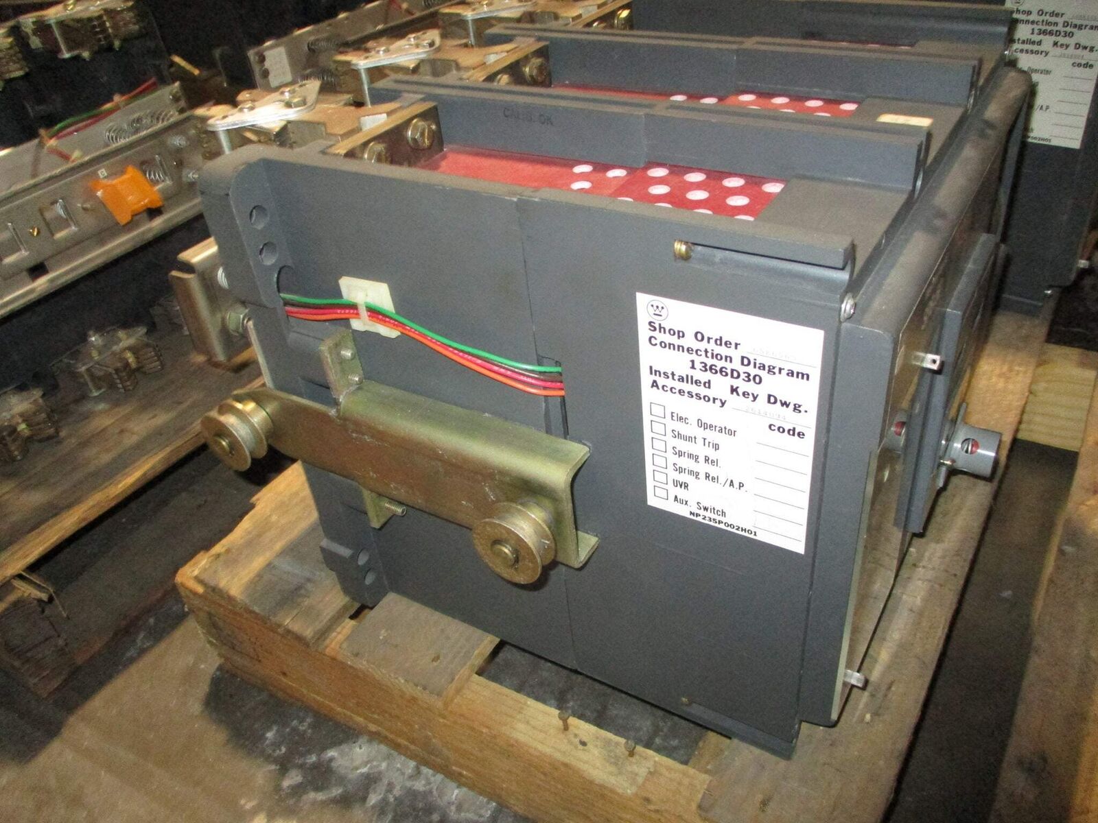 Westinghouse Circuit Breaker SPB 50 800A Frame 300A Plug 600V 50/60Hz 3P Used