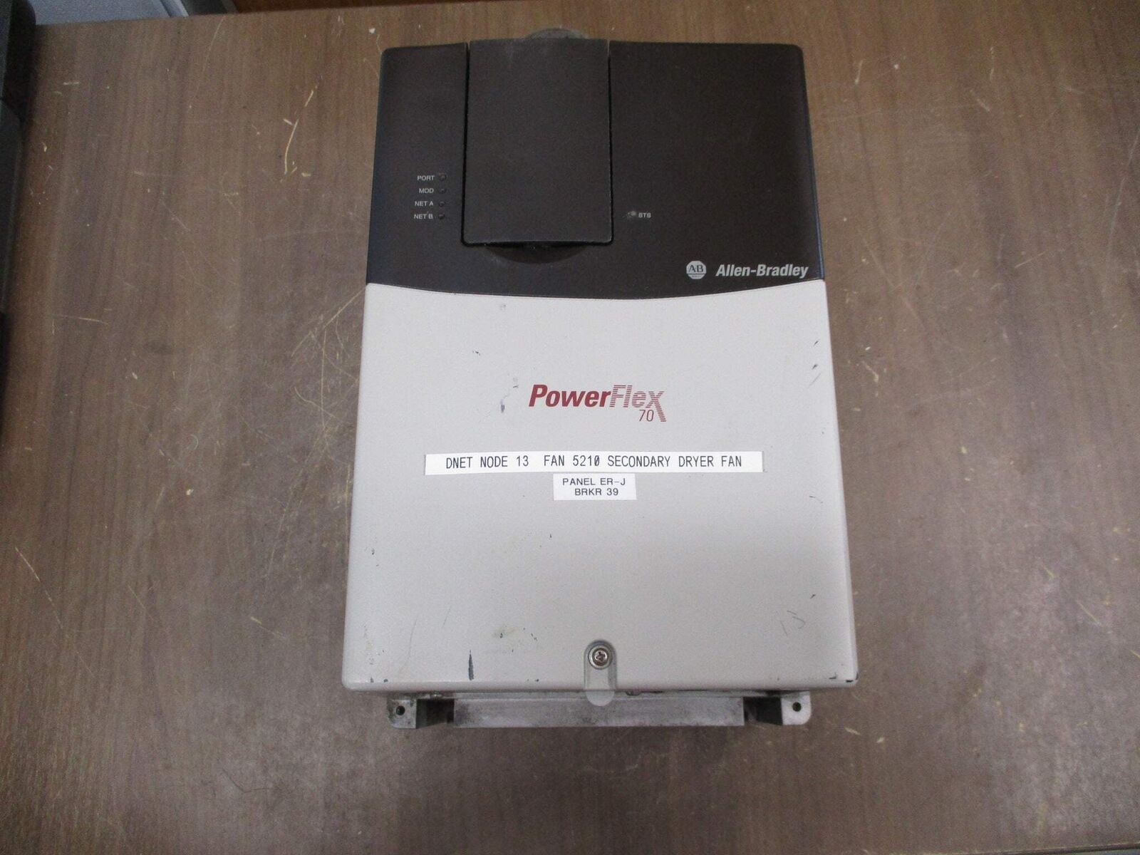 Allen-Bradley PowerFlex 70 AC Drive 20AD027A0AYNANNN 20HP 3Ph *No Keypad* Used