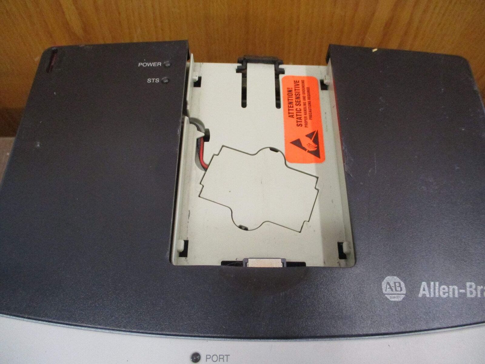 Allen-Bradley PowerFlex 700 AC Drive 20BD052A0AYNANN0 40HP 3Ph *No Keypad* Used