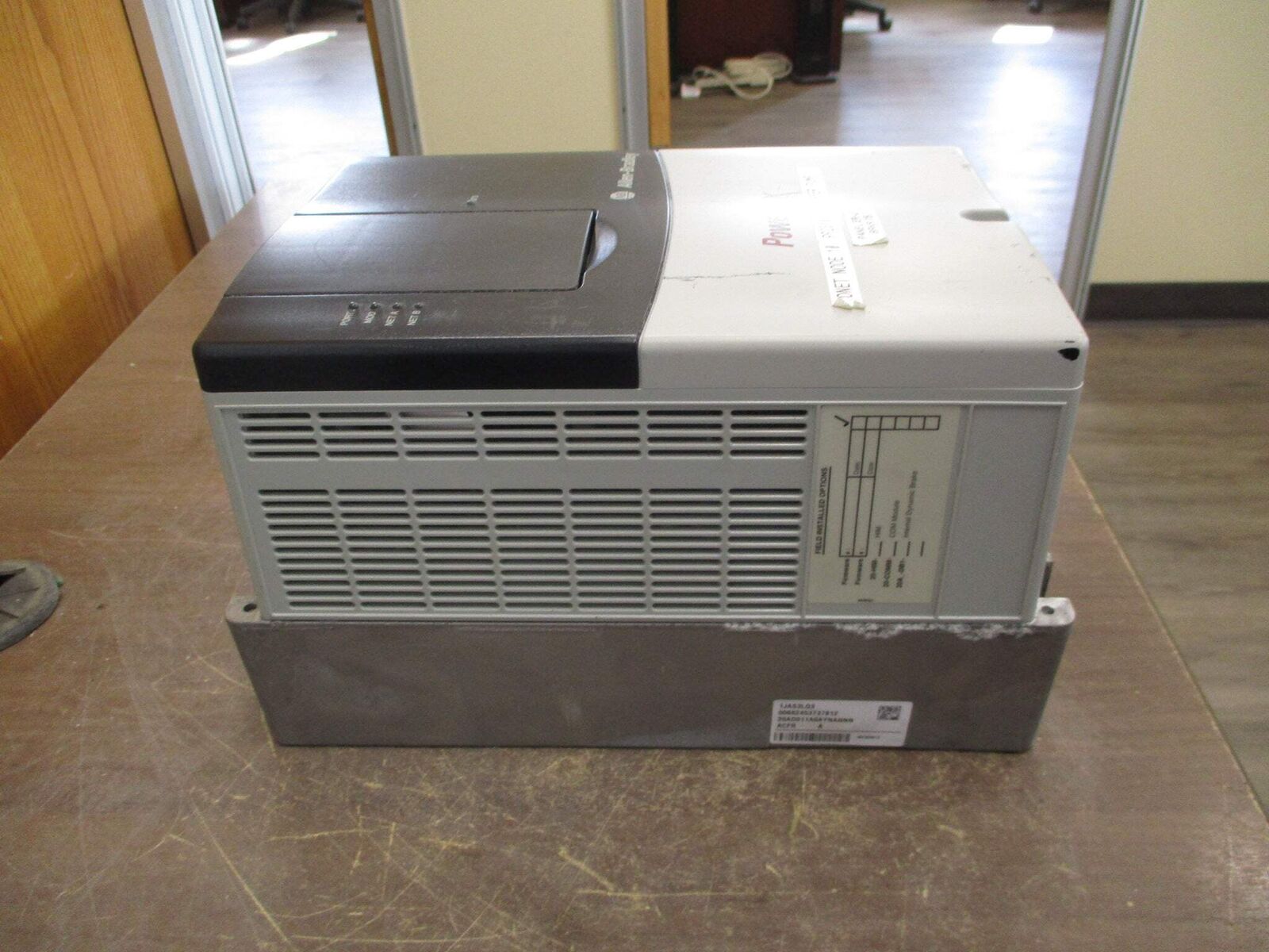 Allen-Bradley PowerFlex 70 AC Drive 20AD011A0AYNANNN 7.5HP 3Ph *No Keypad* Used