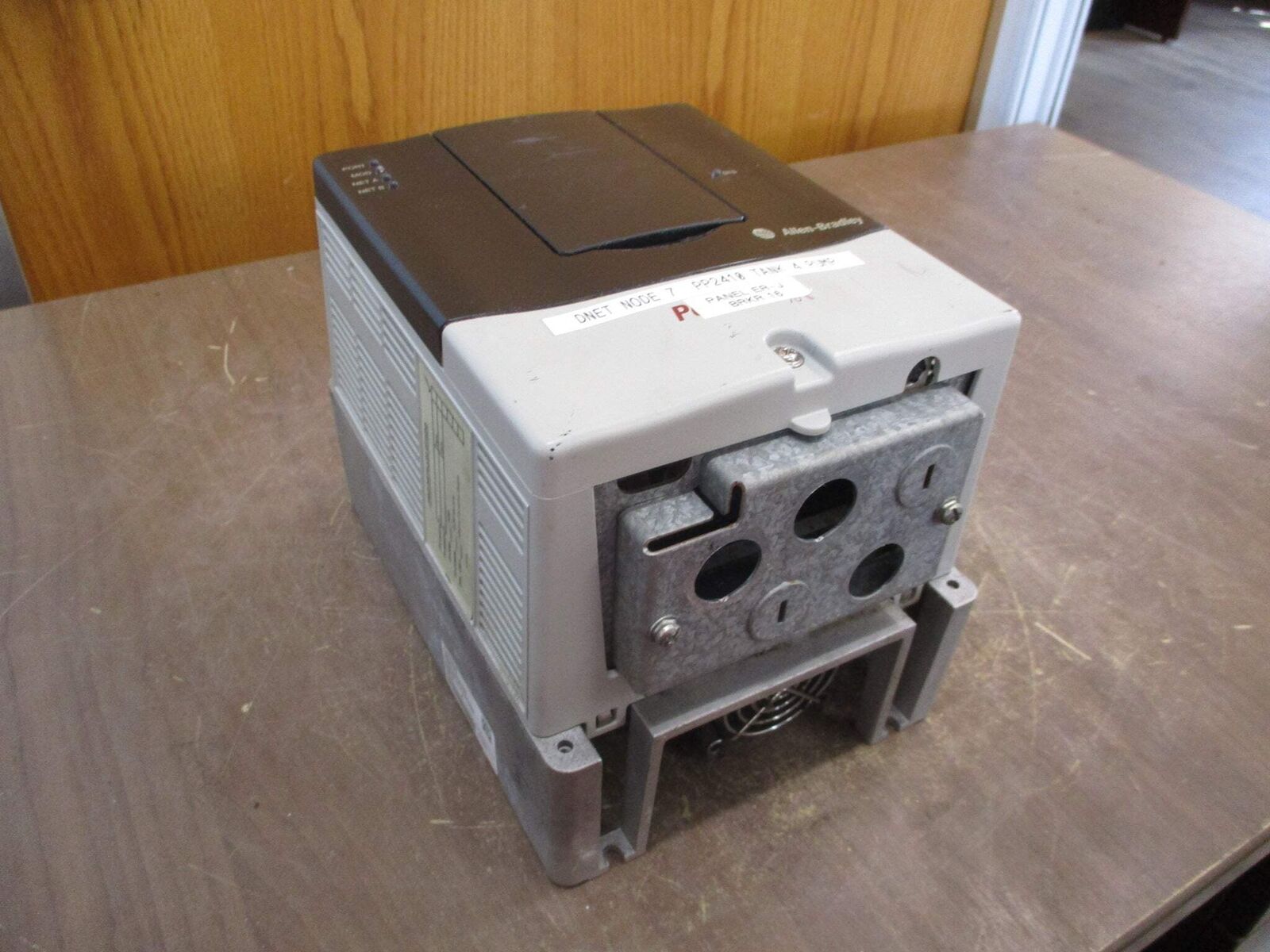 Allen-Bradley PowerFlex 70 AC Drive 20AD8P0A0AYNNNNN 5HP 3Ph *No Keypad* Used