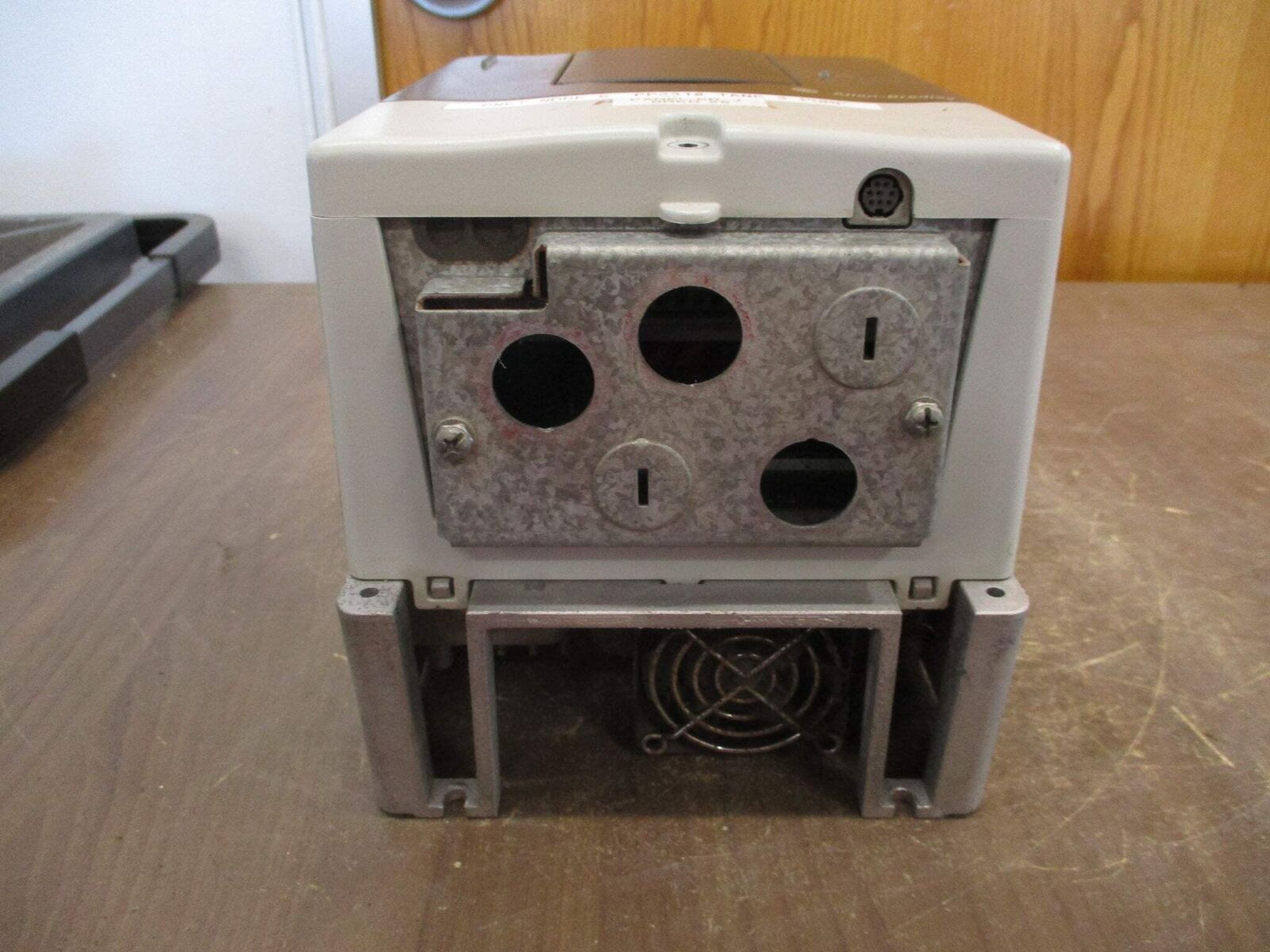 Allen-Bradley PowerFlex 70 AC Drive 20AD5P0A0AYNNNNN 3HP 3Ph *No Keypad* Used