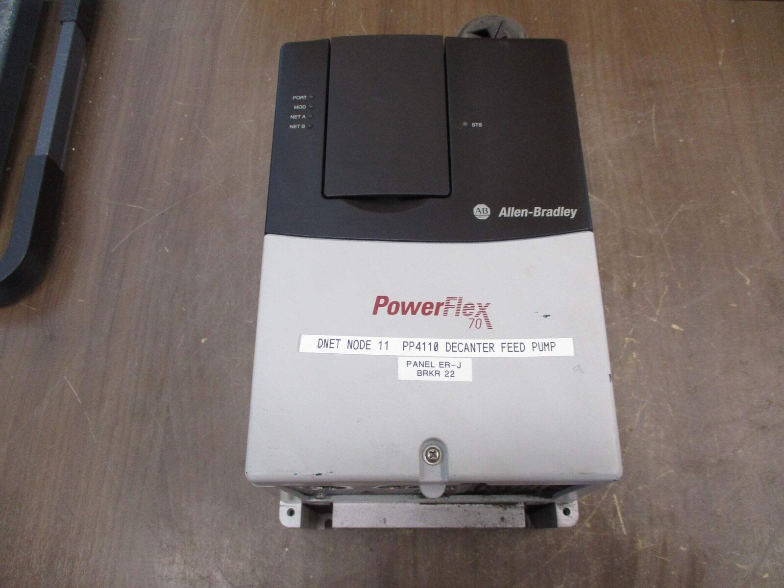 Allen-Bradley PowerFlex 70 AC Drive 20AD011A0AYNANNN 7.5HP 3Ph *No Keypad*