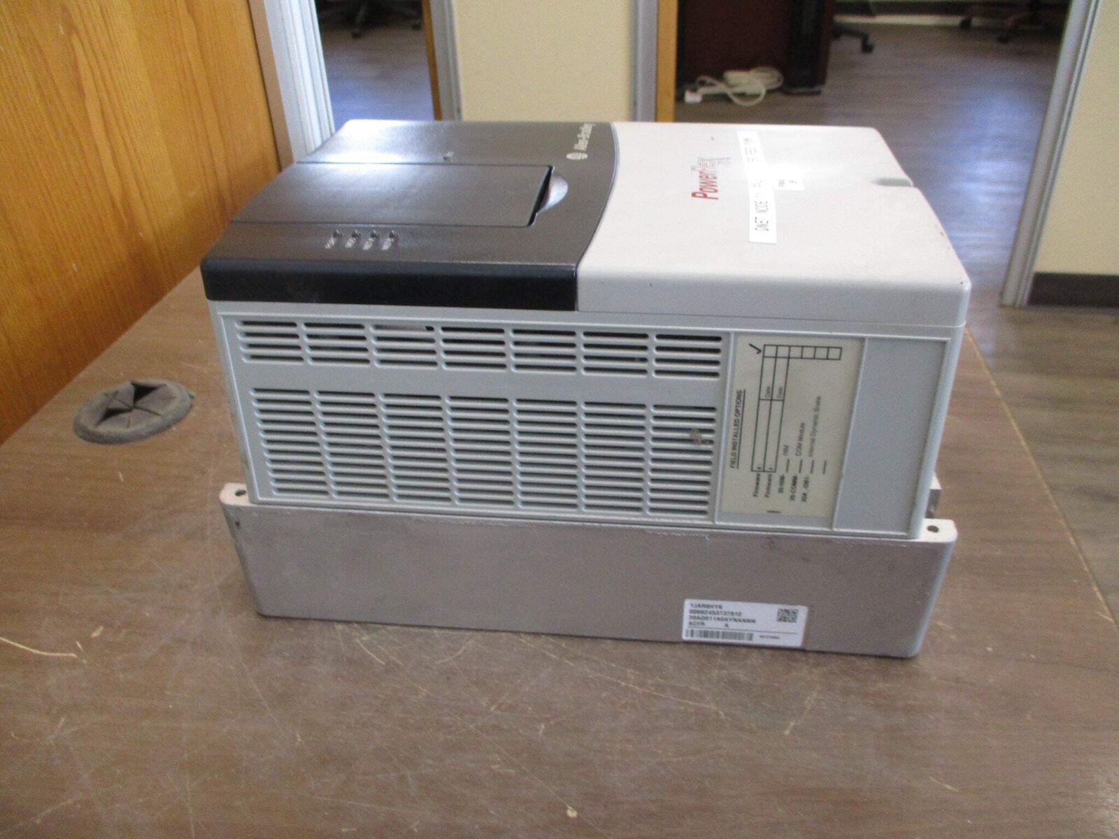 Allen-Bradley PowerFlex 70 AC Drive 20AD011A0AYNANNN 7.5HP 3Ph *No Keypad*