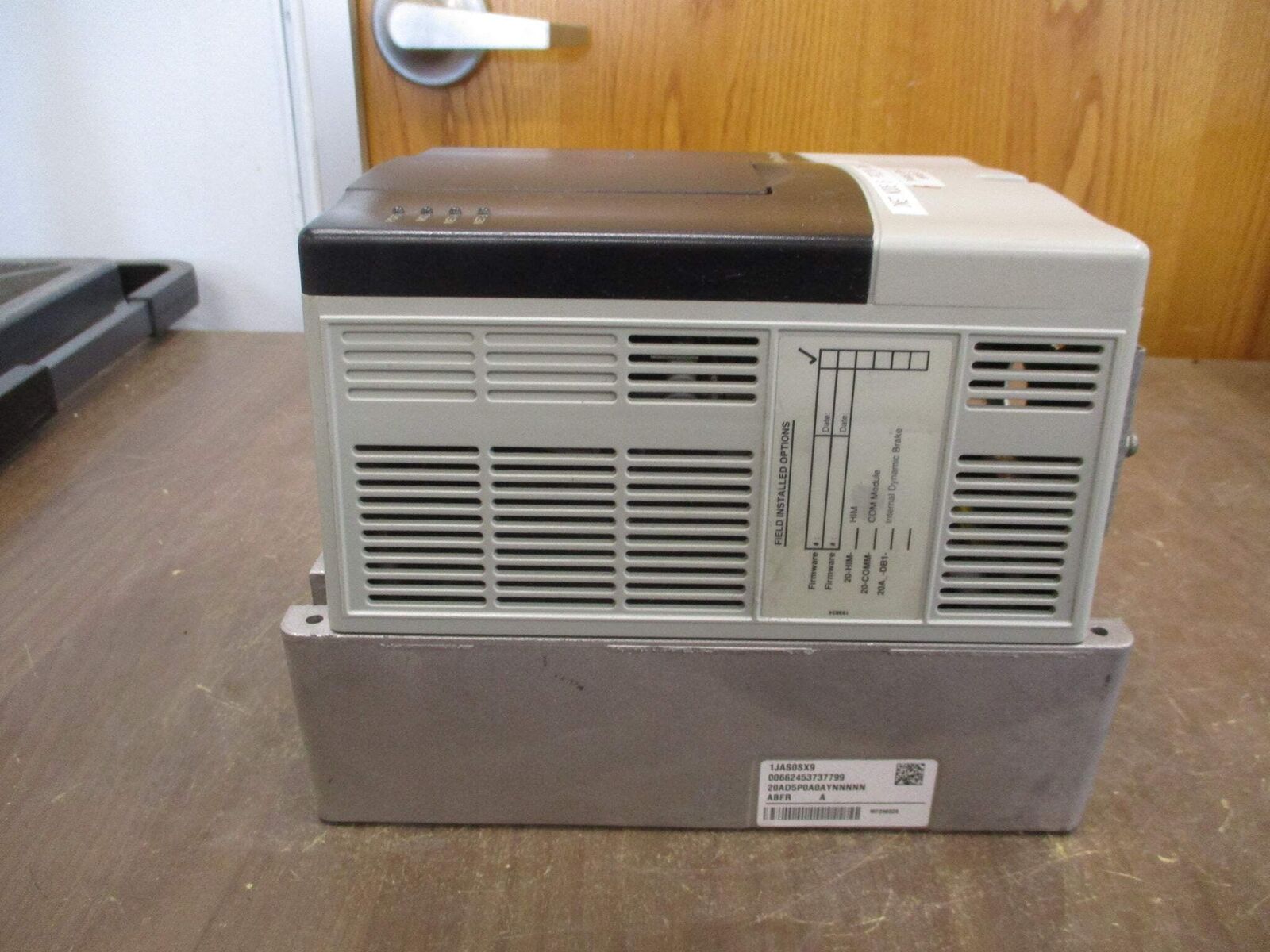 Allen-Bradley PowerFlex 70 AC Drive 20AD5P0A0AYNNNNN 3HP 3Ph *No Keypad* Used