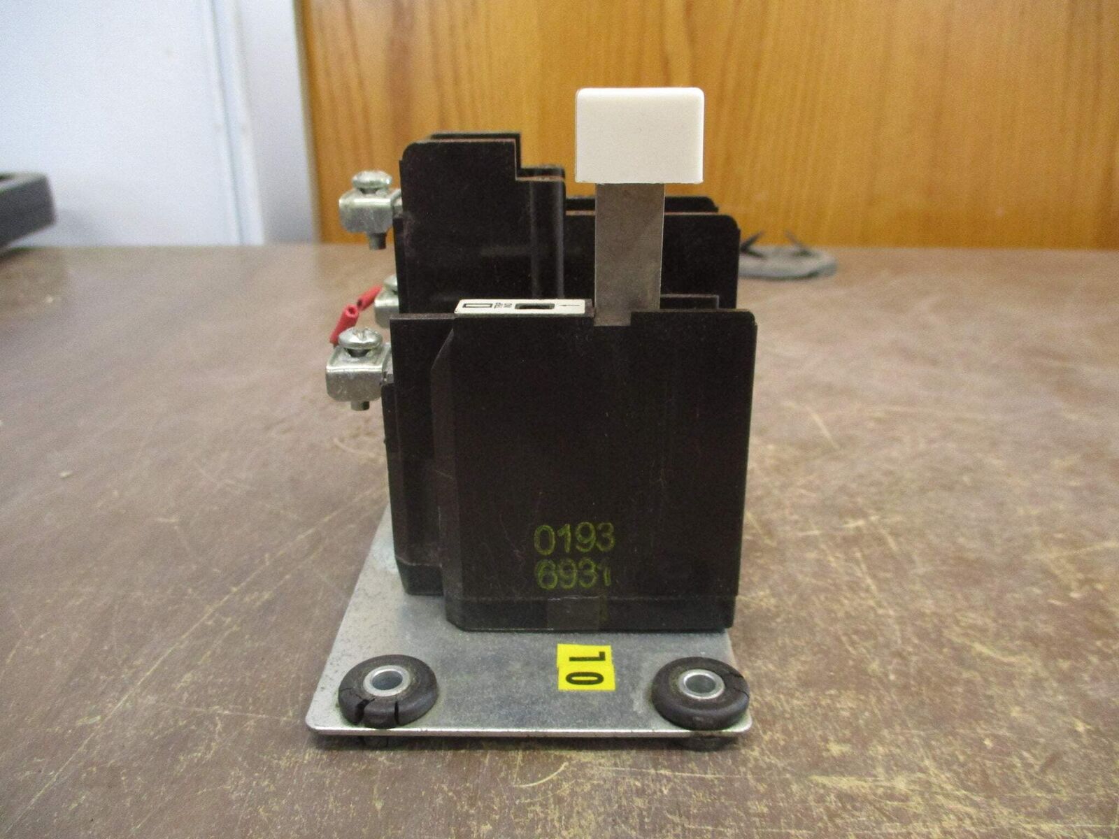 Cutler-Hammer Overload Relay C300DN3 Ser. B1 3P 600V Used