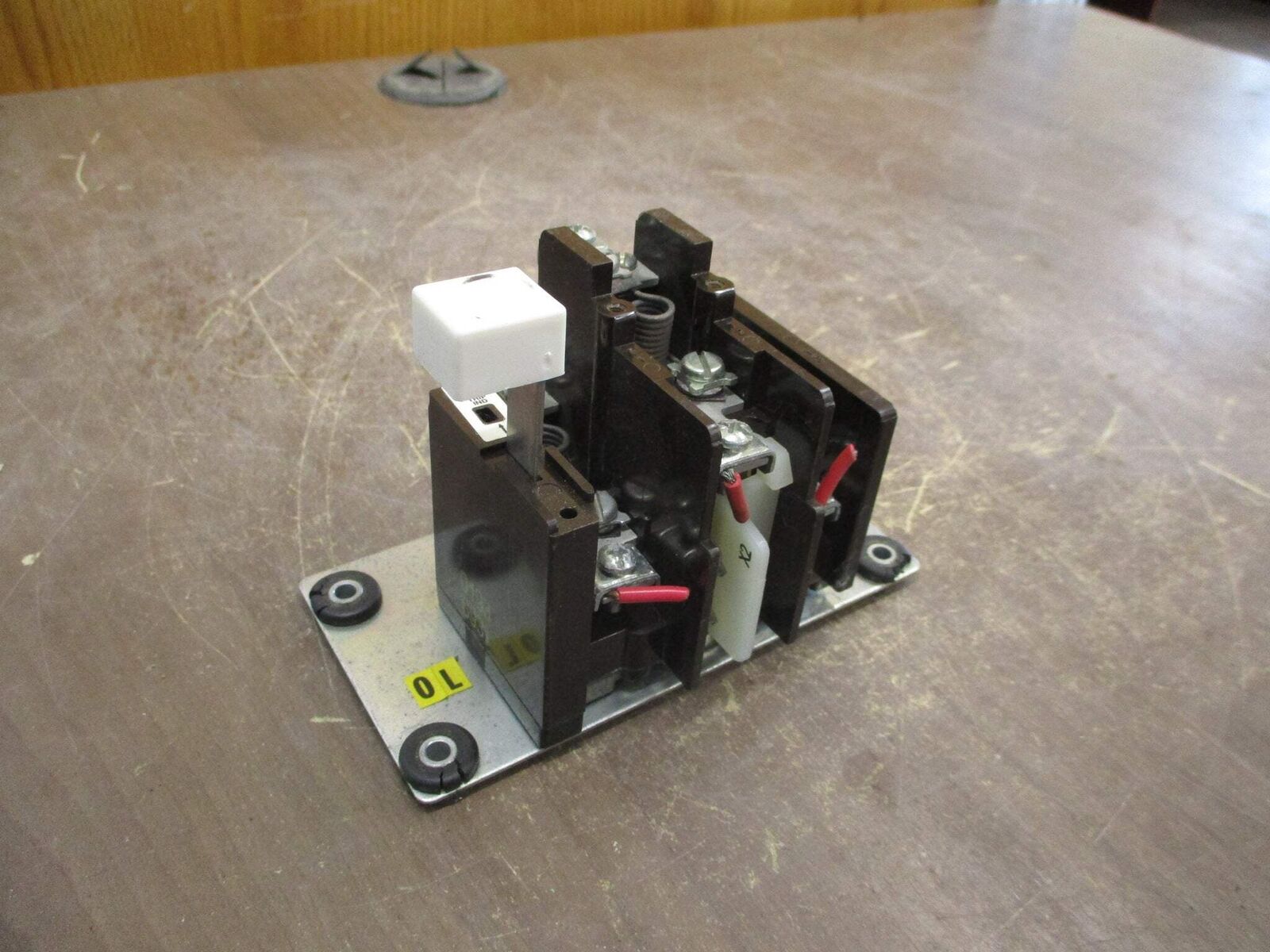 Cutler-Hammer Overload Relay C300DN3 Ser. B1 3P 600V Used