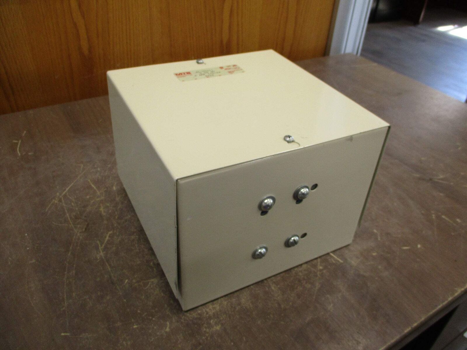 MTE Enclosed 3Ph Line Reactor RL-00411 3.00mH 4A 600V 50/60Hz Used