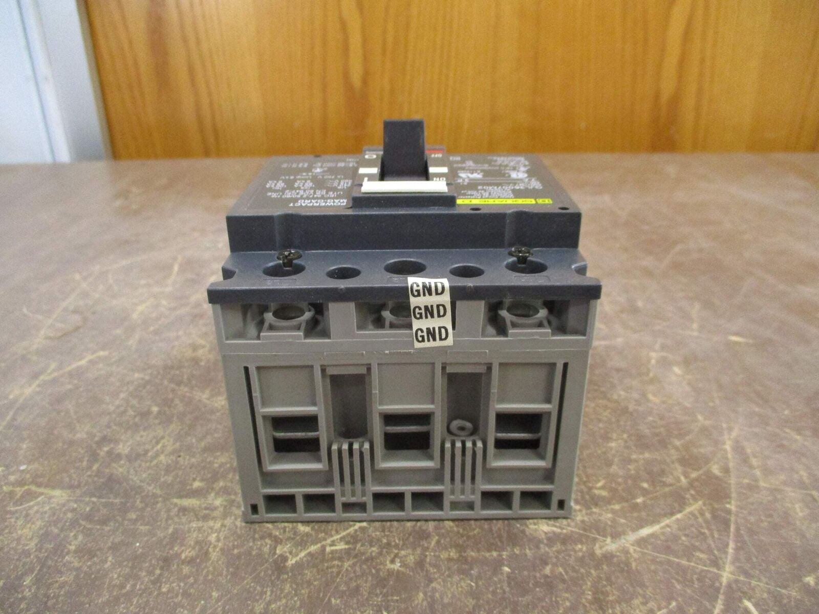 Square D Circuit Breaker GJL36007M02 7A 600Y/347/480V 3P Used