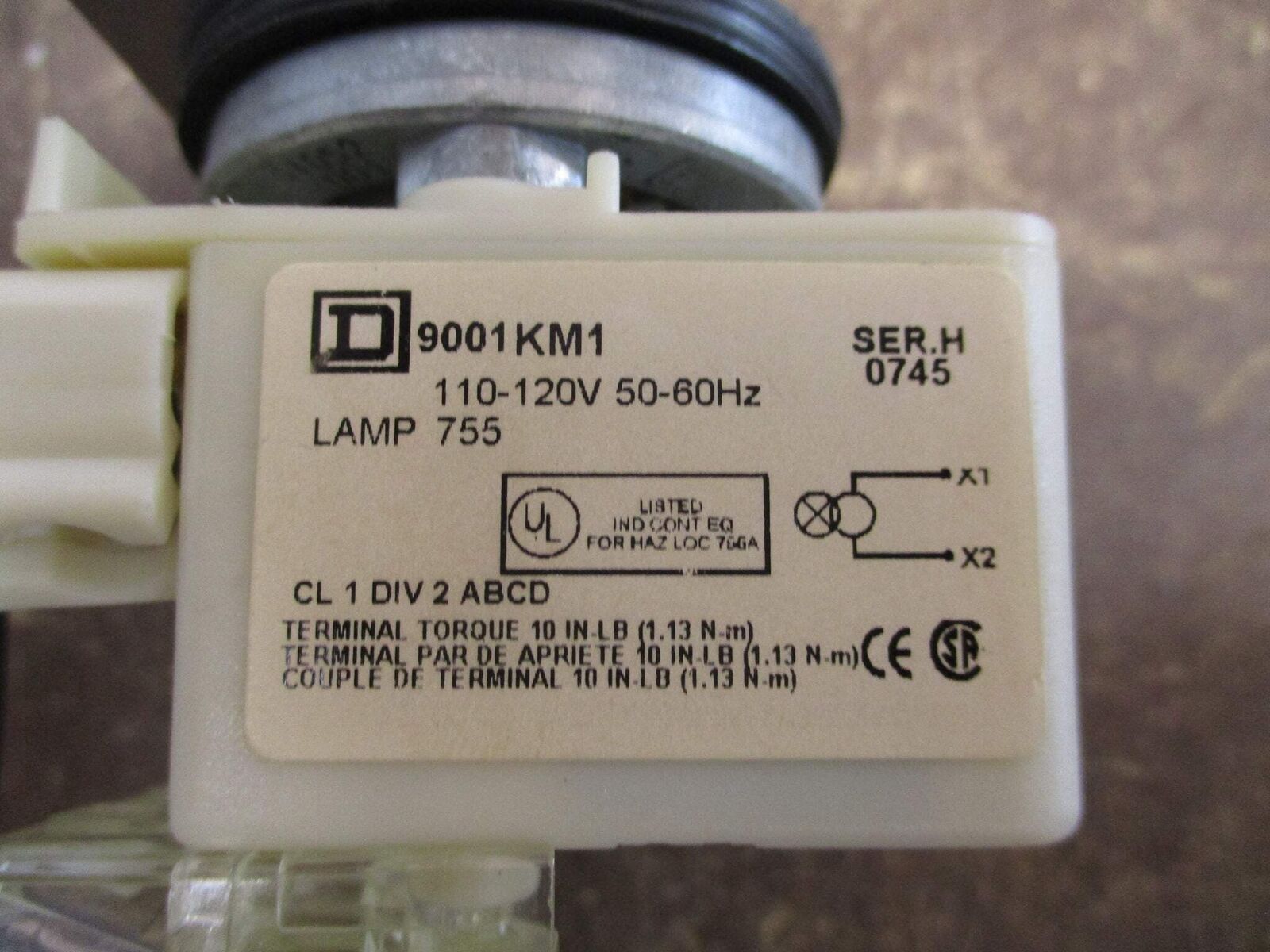 Square D Illuminated Push Button 9001 KM1 Ser. H 110-120V 50-60Hz Amber Used