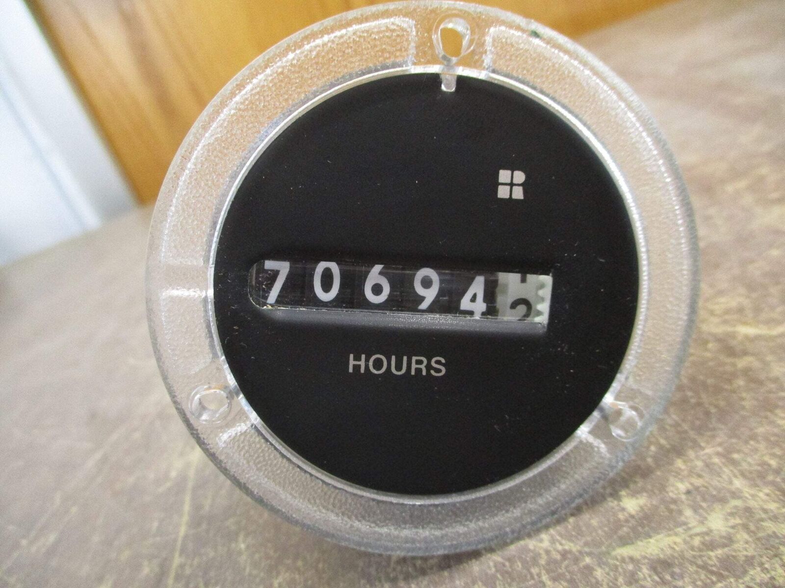 Redington Hour Meter 710-0002 115V 60Hz *No Mounting Screws* Used