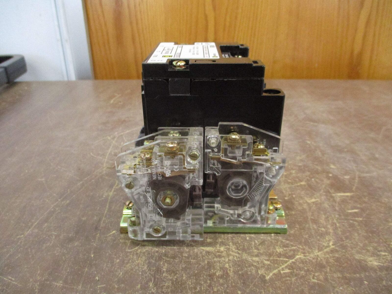 Square D Size 1 Contactor 8502SC02S Ser. A 120V Coil Used