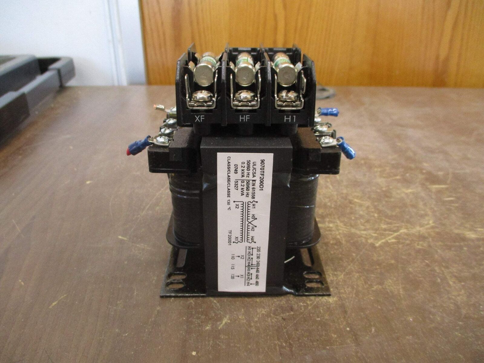 Square D Control Transformer 9070TF200D1 0.2KVA Pri: 240/480V Sec: 120V Used