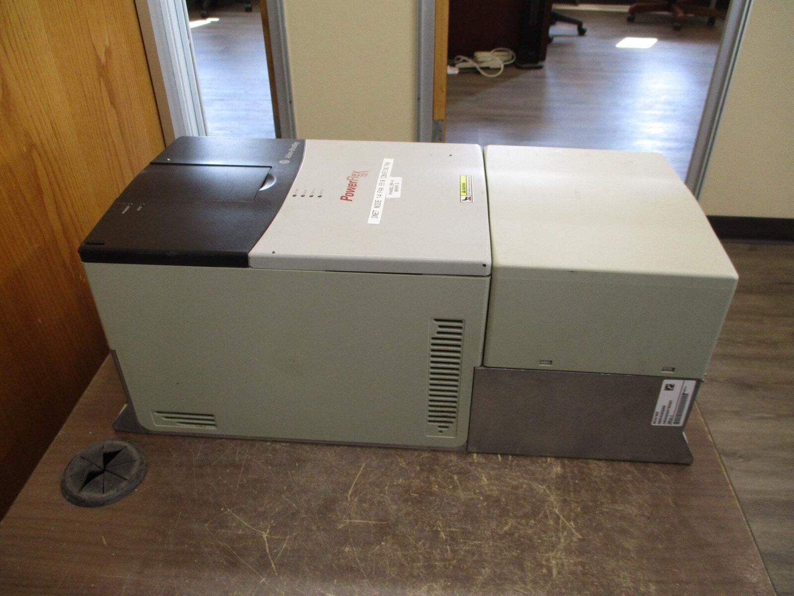 Allen-Bradley PowerFlex 700 AC Drive 20BD040A0AYNANA0 30HP 3Ph *No Keypad* Used