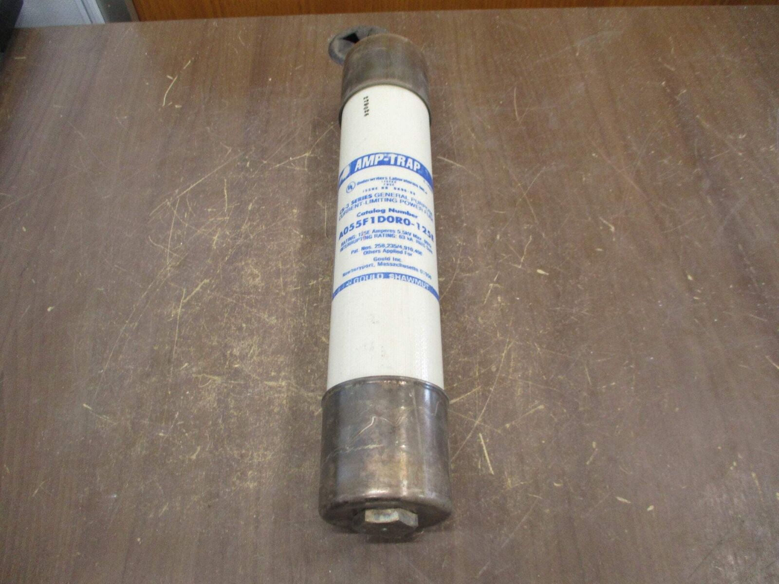 Gould Shawmut Amp-Trap CS-3 Fuse A055F1D0R0-125E 5.5kV 125E Used