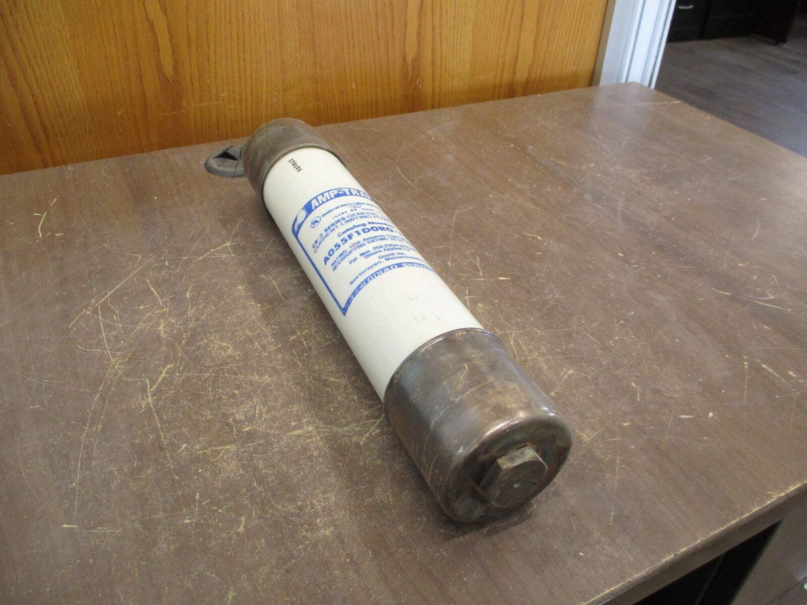 Gould Shawmut Amp-Trap CS-3 Fuse A055F1D0R0-125E 5.5kV 125E Used