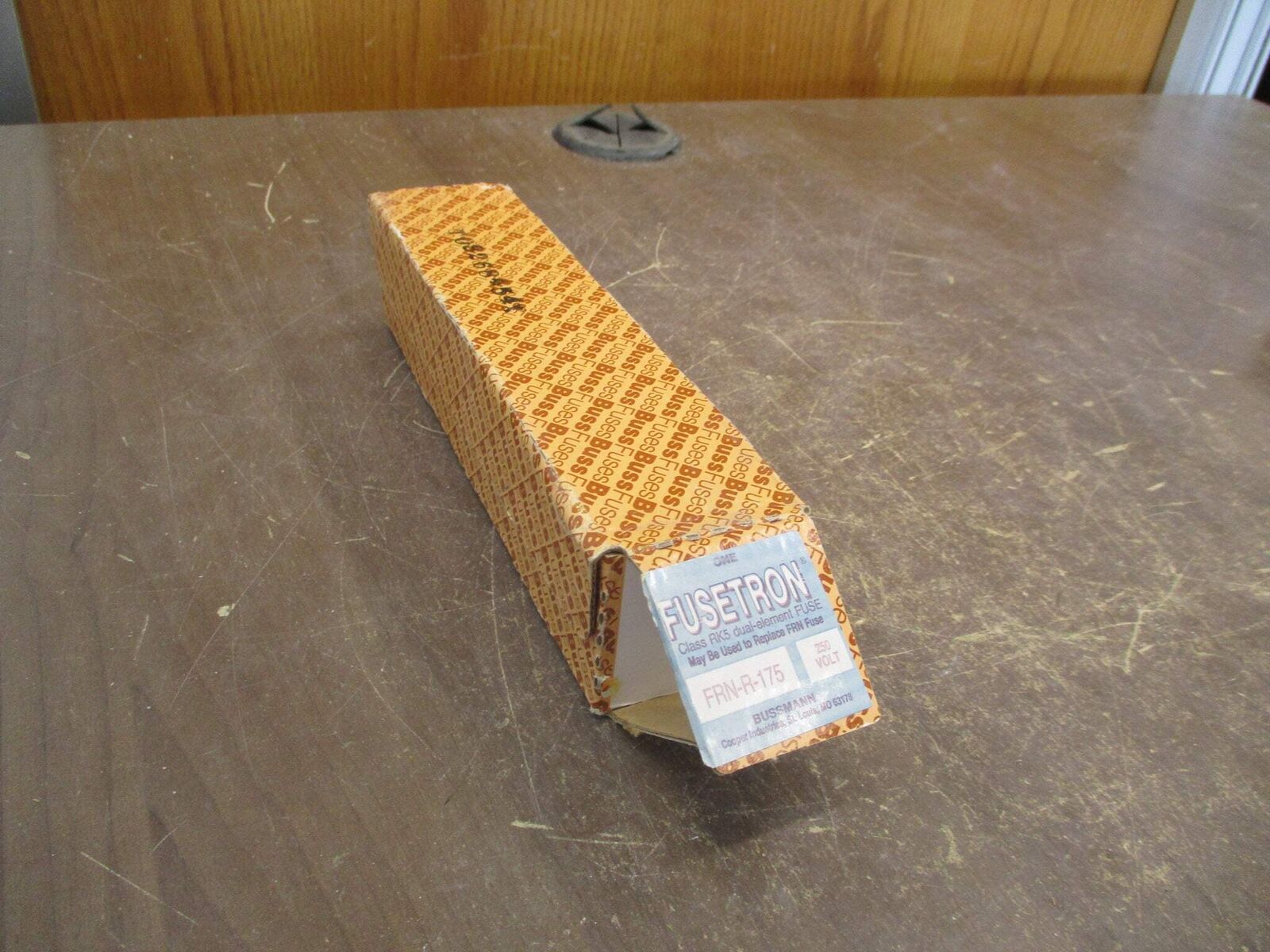 Bussmann Fusetron Fuse FRN-R-175 250V 175A New Surplus