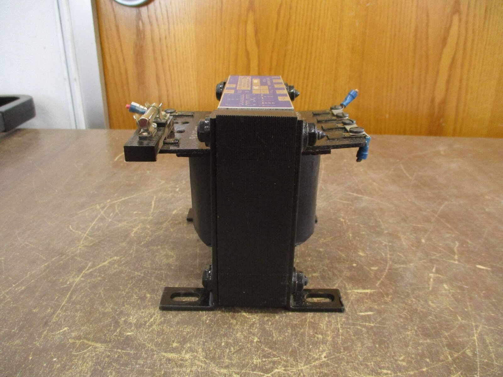 Hevi-Duty Control Transformer W300 0.300KVA Pri: 240/480V Sec: 120V 50/60Hz Used