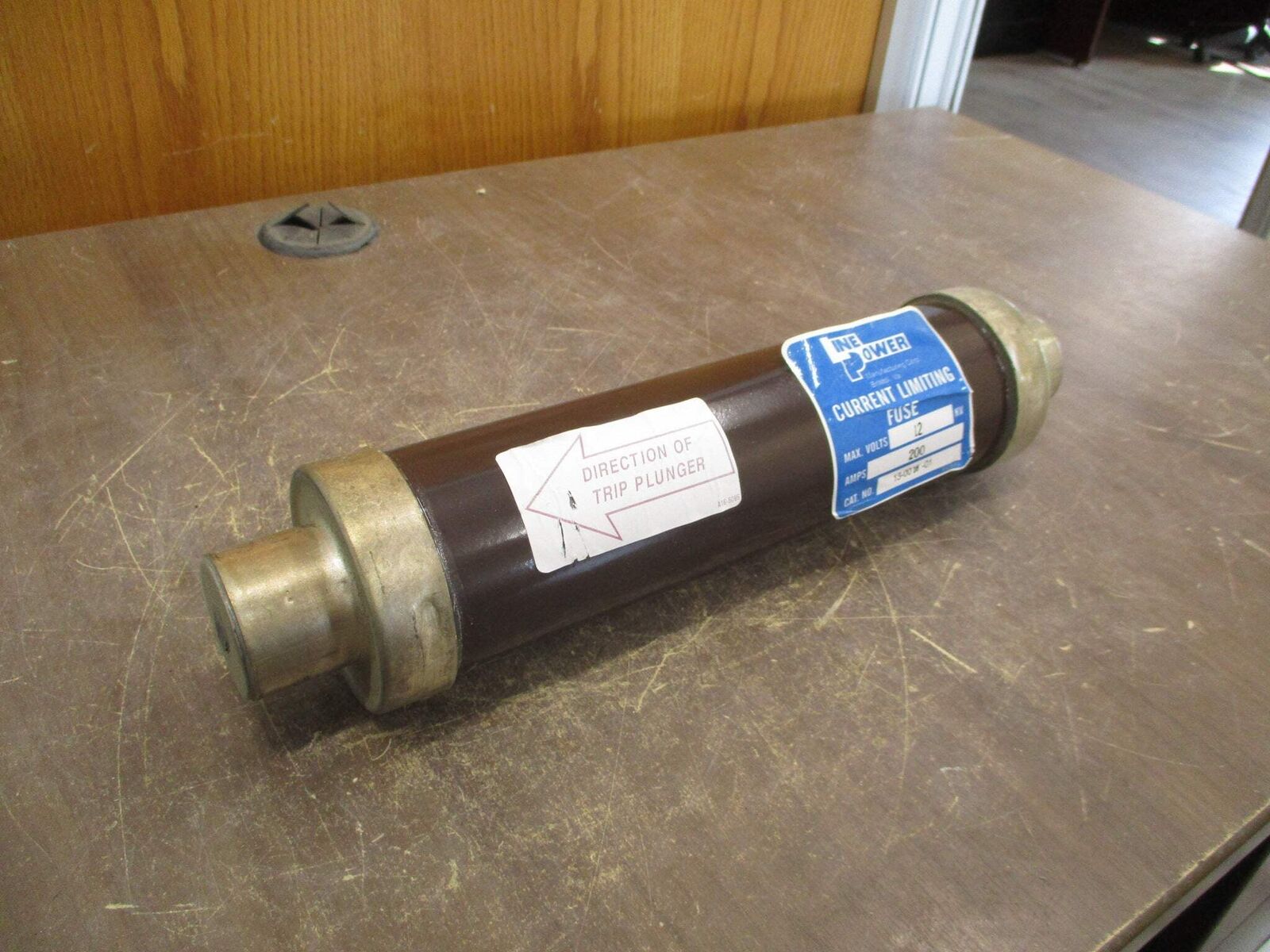 Line Power Fuse 13-0016-01 200A 12kV Used