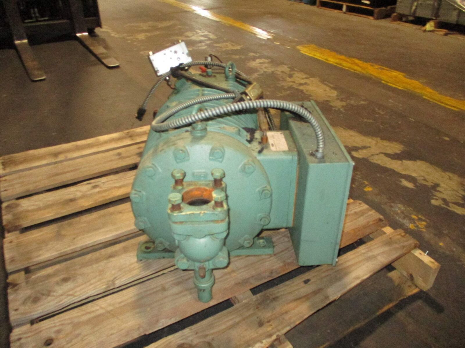 Bitzer Semi-Hermetic Screw Compressor HSK6451-50-4PU 440-480V 3Ph 60Hz 3500RPM
