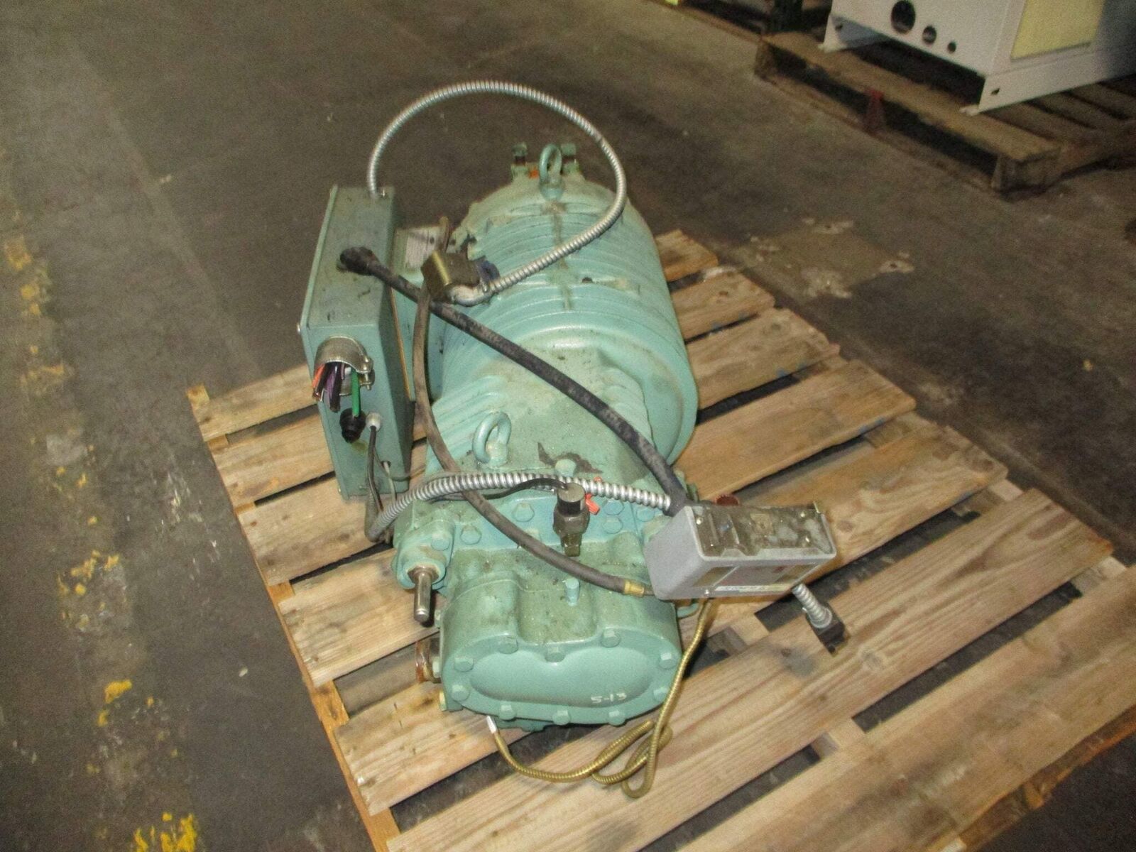 Bitzer Semi-Hermetic Screw Compressor HSK6451-50-4PU 440-480V 3Ph 60Hz 3500RPM