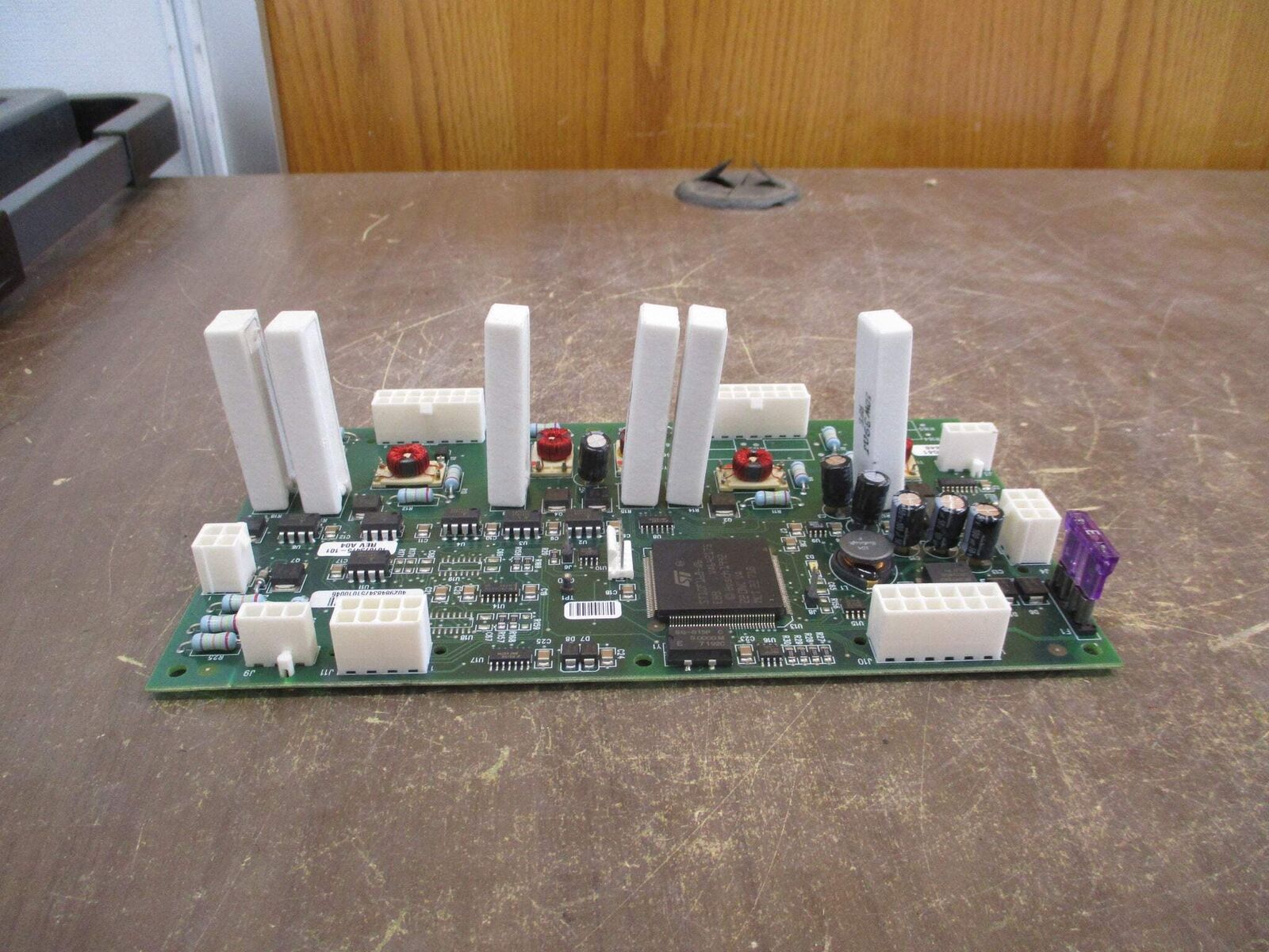 Eaton Rectifier Control Board 101073475-101 Rev. A04 Used