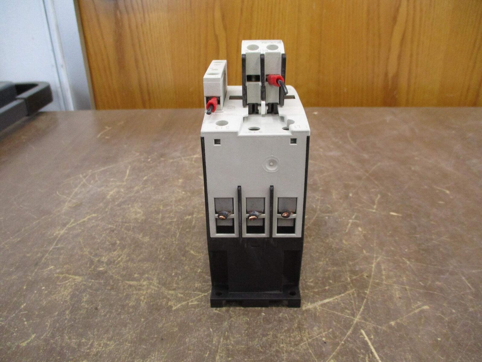 Eaton Contactor XTCE040D 120V Coil 55A 600V w/ Aux Contact Block Used