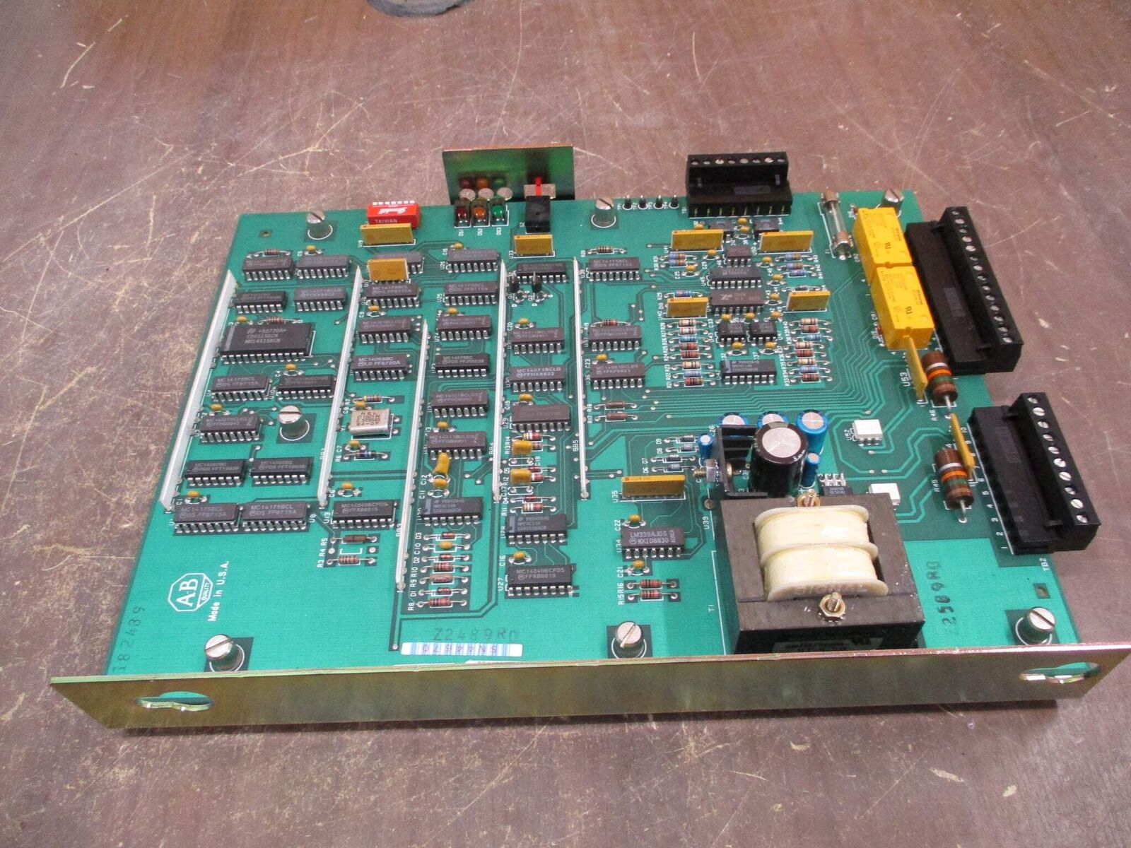Allen-Bradley Reverse Motion Detector Assembly 119822 Rev. 01 Used