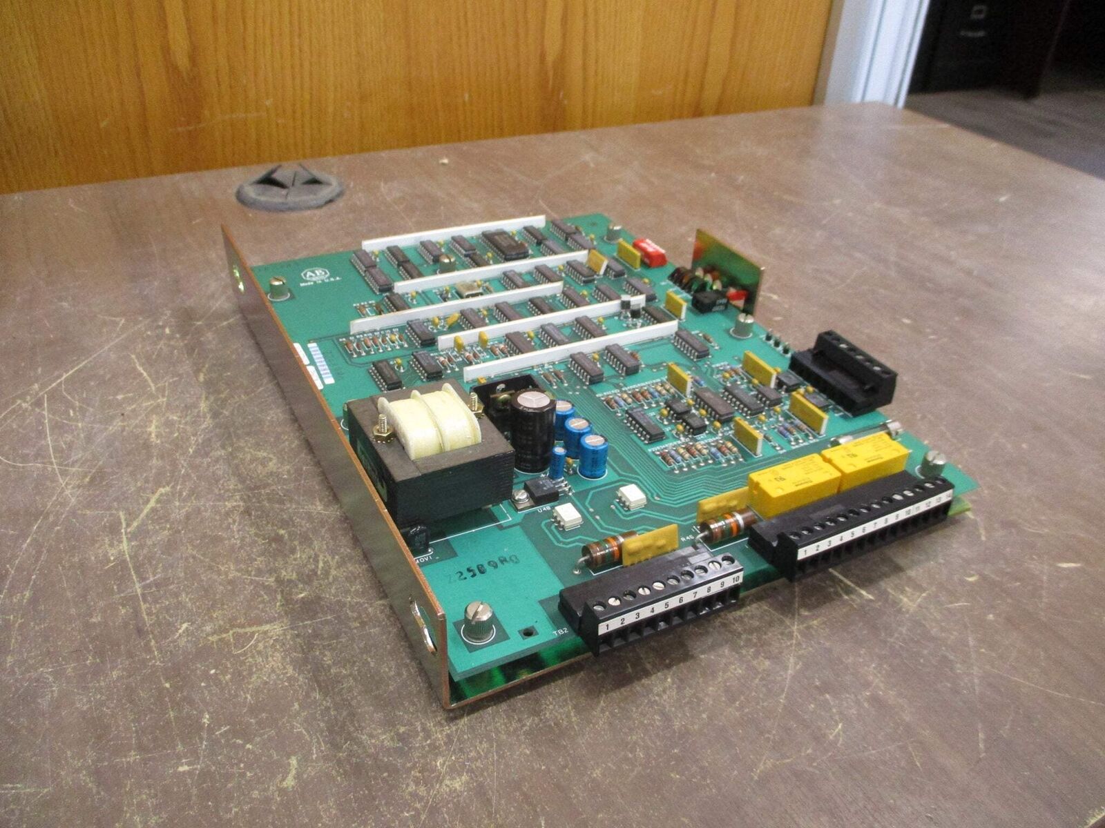 Allen-Bradley Reverse Motion Detector Assembly 119822 Rev. 01 Used