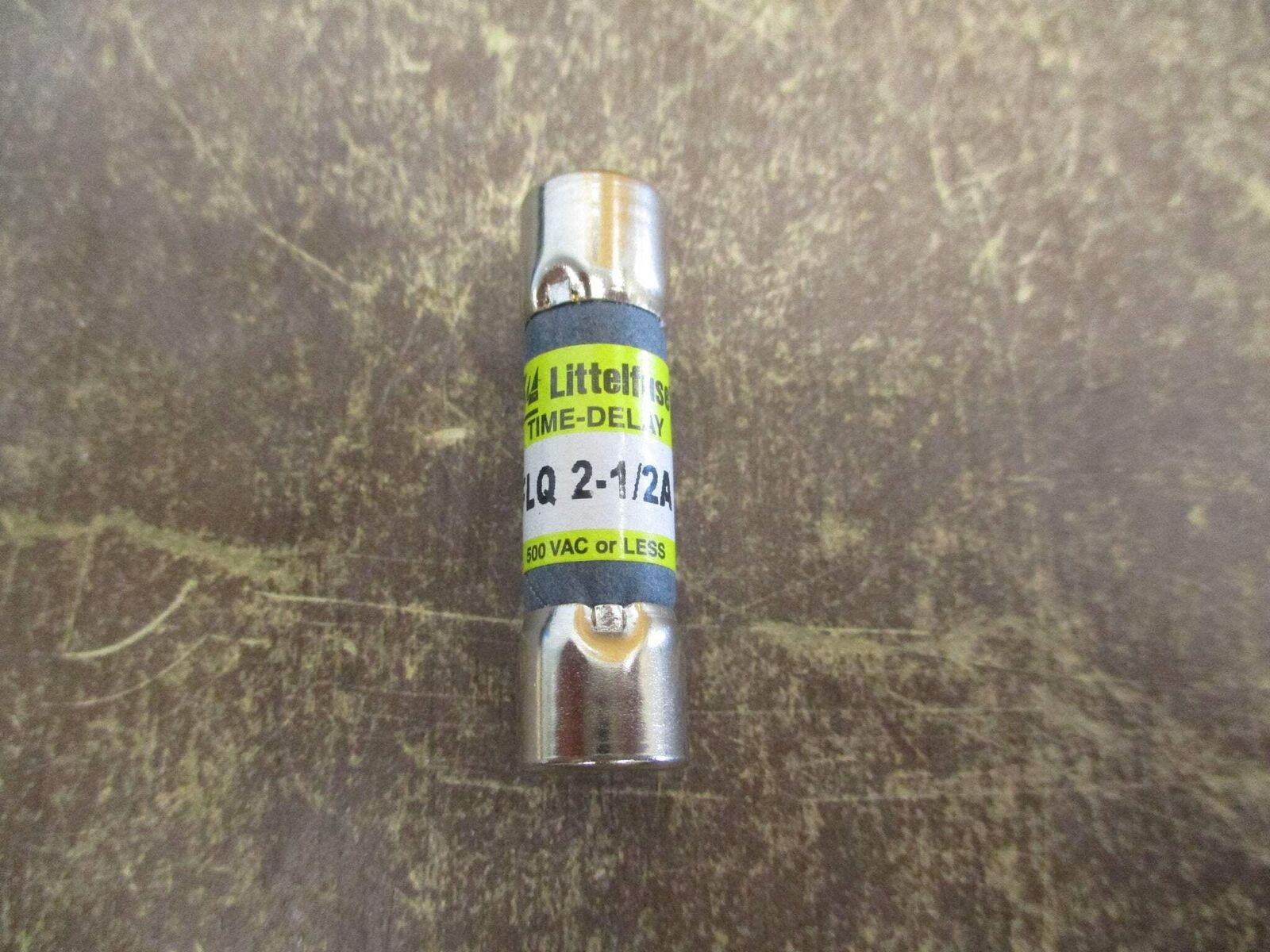 Littelfuse Fuse FLQ 2-1/2A 500V 2 1/2A *Lot of 4* Used