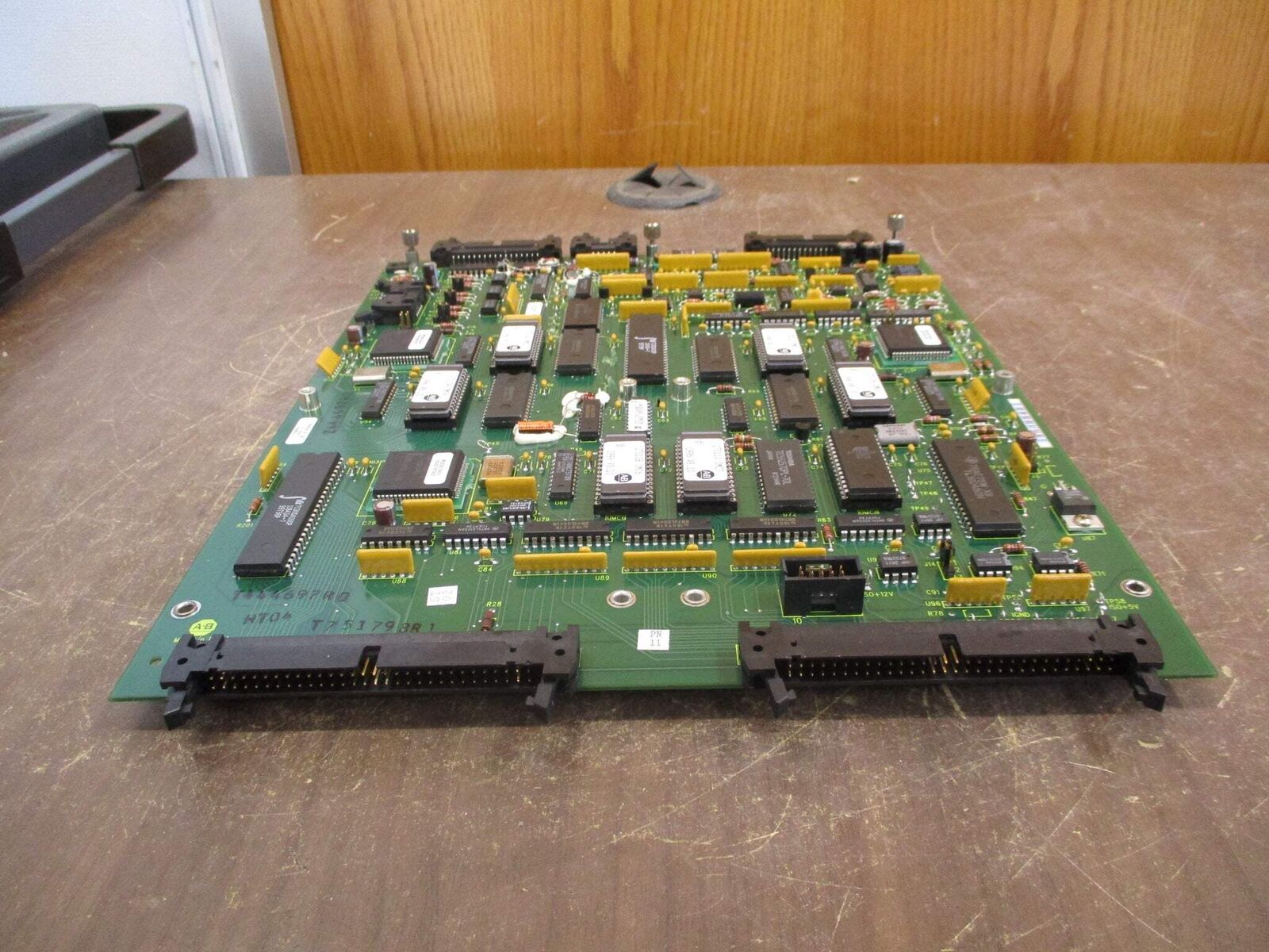 Allen-Bradley Controller Board 170095 Rev. 12 Used
