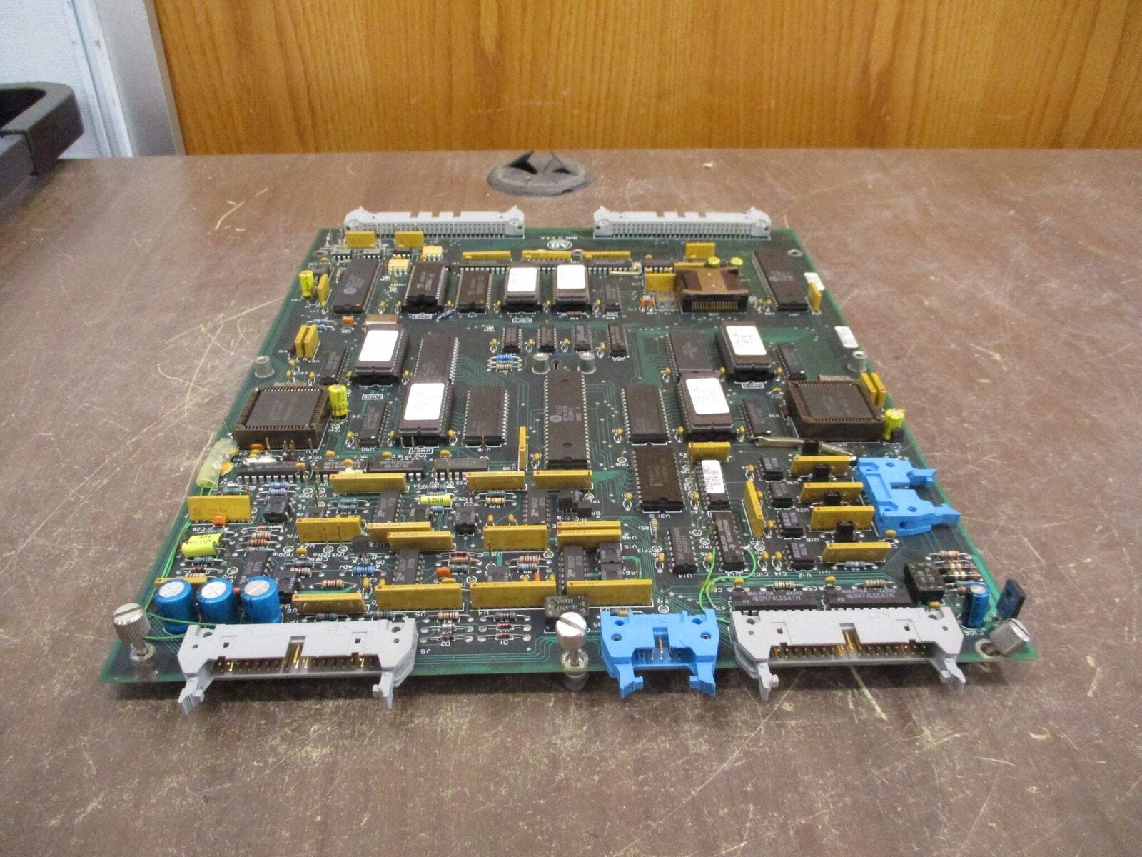 Allen-Bradley Controller Board 119519 Rev. 09 Used